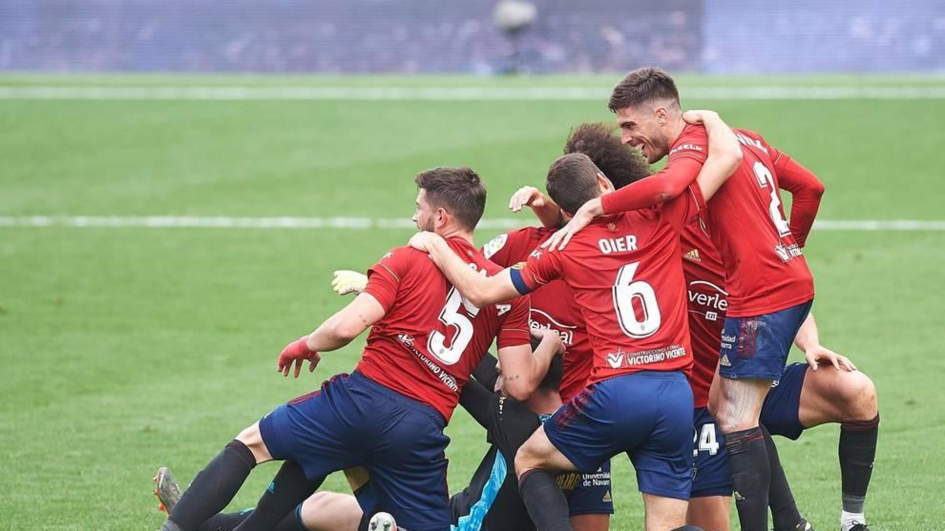 Osasuna se impuso en su visita a La Cerámica por 1-2 y puso fin a la racha del Villarreal