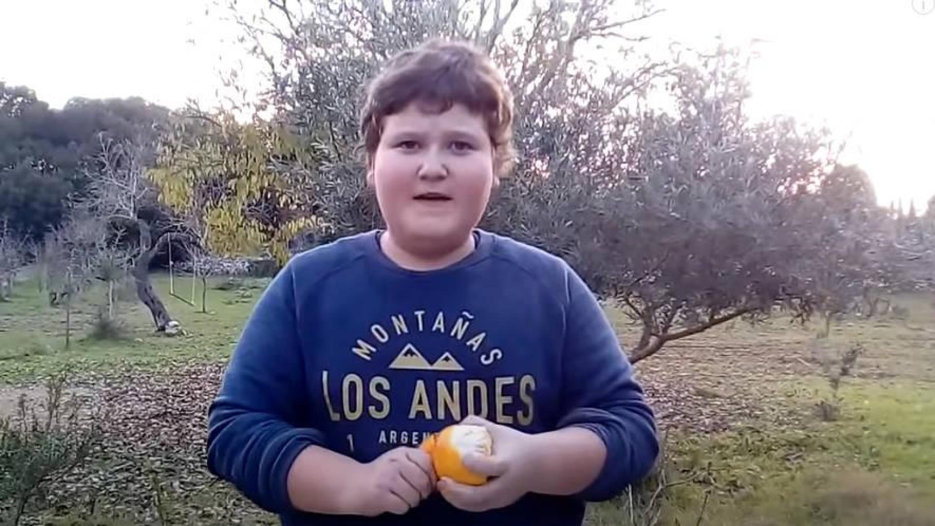 Miquel Montoro, el payés youtuber: "De bebé me dormían en el tractor"