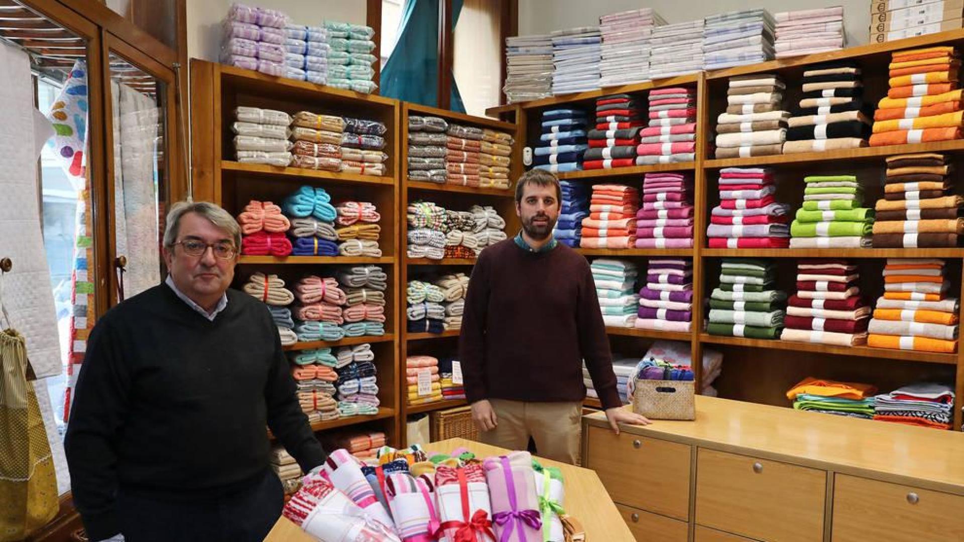 Casa Cambra, una tercera generación para salvar el pequeño comercio