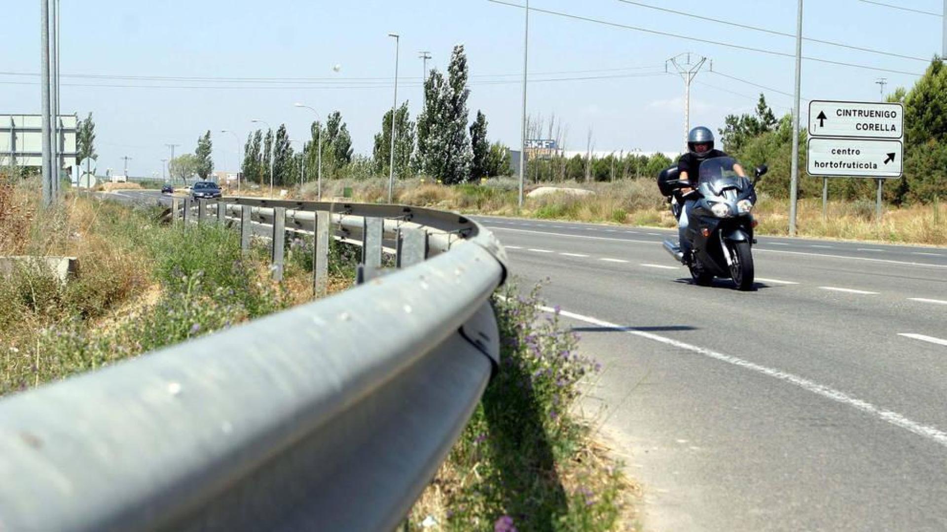 Navarra adaptará este año los quitamiedos de 22 carreteras