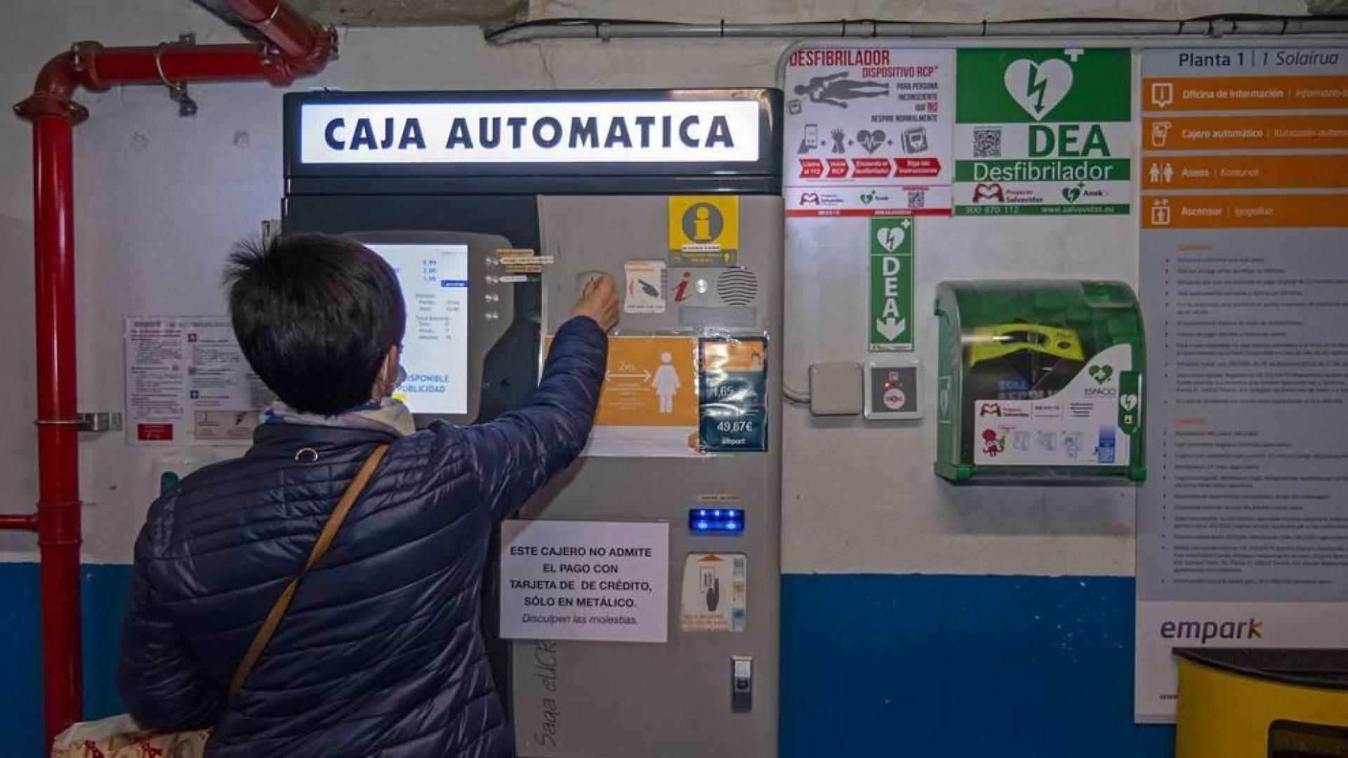 El proceso del parking subterráneo se alarga y persisten sus problemas