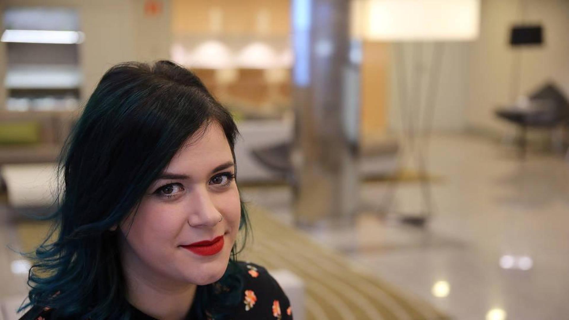 Elisabet Benavent apuesta por el humor en su nueva novela: "¿Qué sería de nosotros sin la carcajada?"