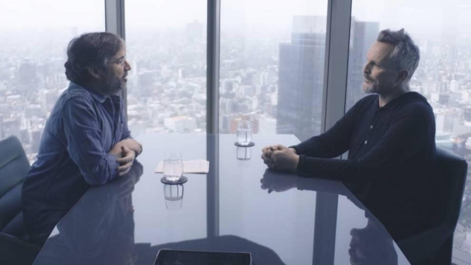 Un momento de la entrevista de Jordi Évole a Miguel Bosé.