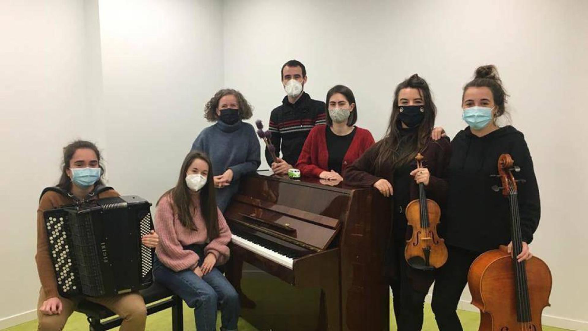 Alumnos del Conservatorio llevan a la calle el proyecto 'Music Truck'