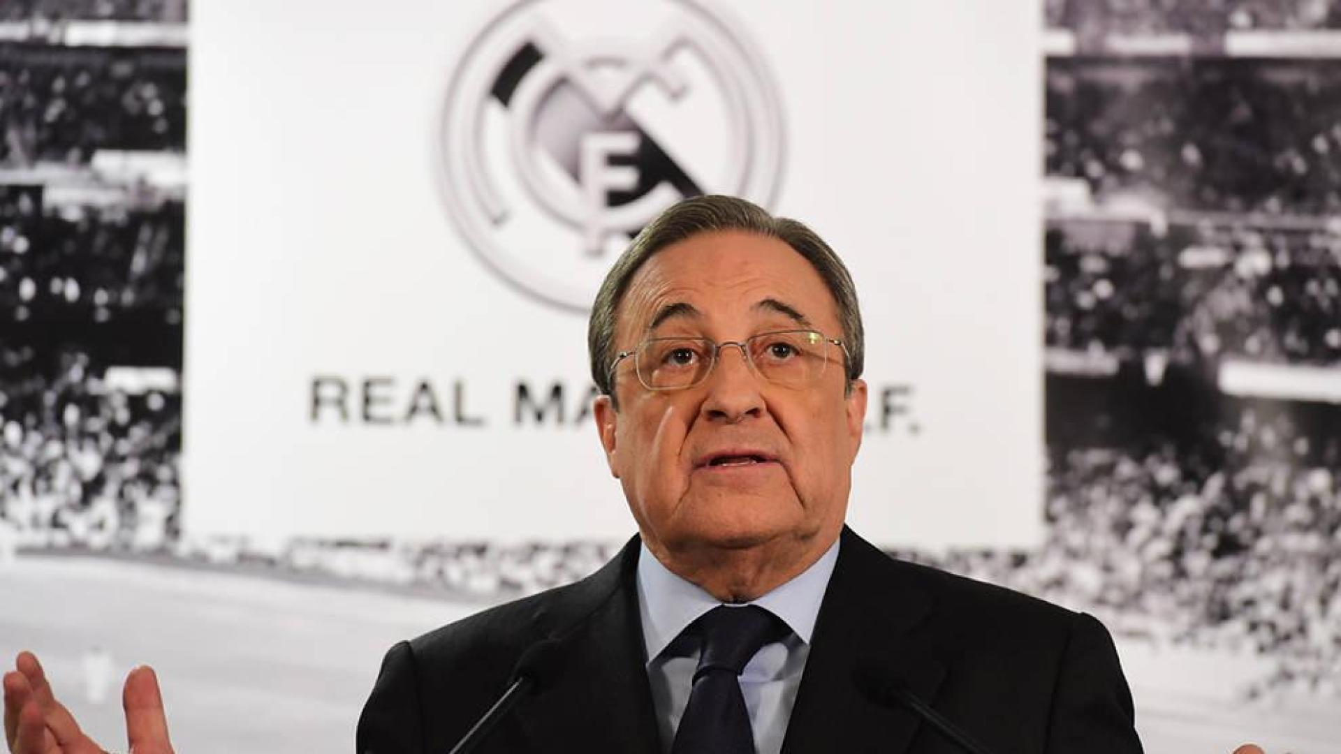 Florentino Pérez, ante los medios.