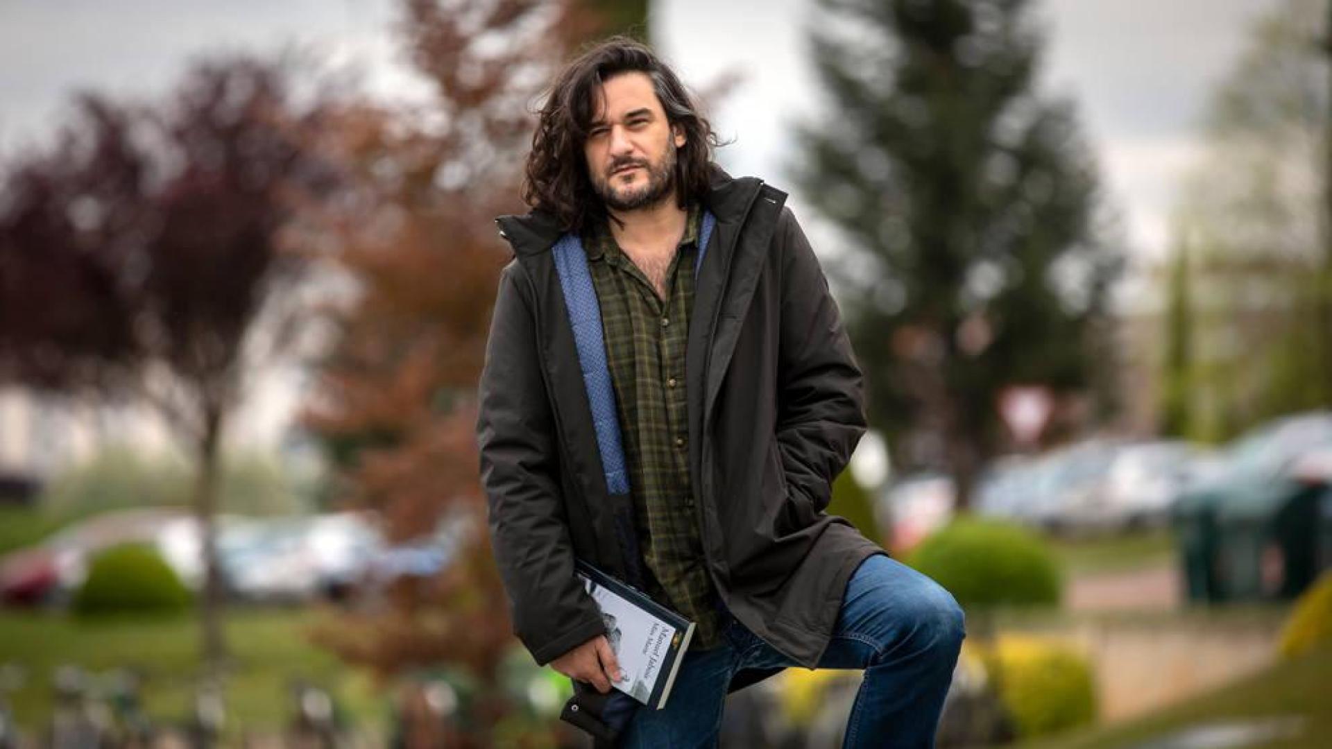 Manuel Jabois: “Cuando tu idealismo es muy grande o muy puro la vida te suele golpear”