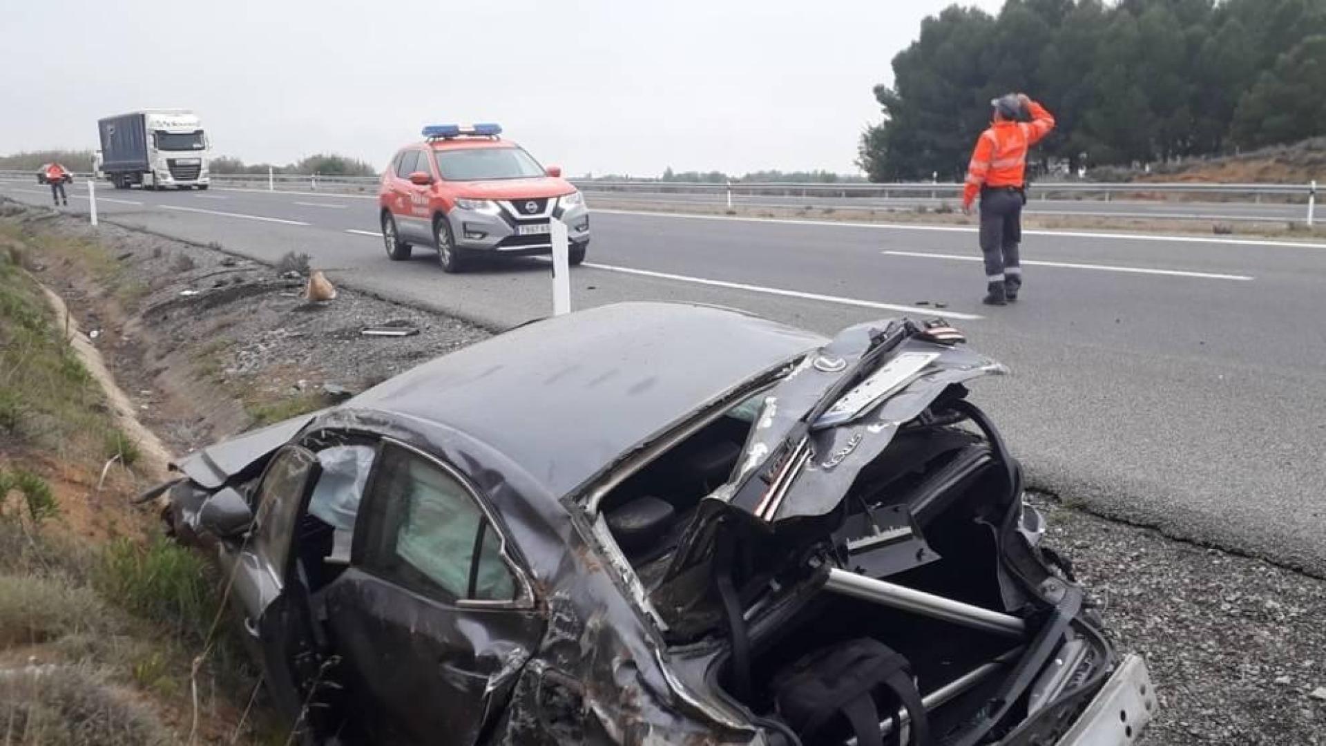 Herido leve tras quedarse dormido y salirse de la AP 68 en Murchante