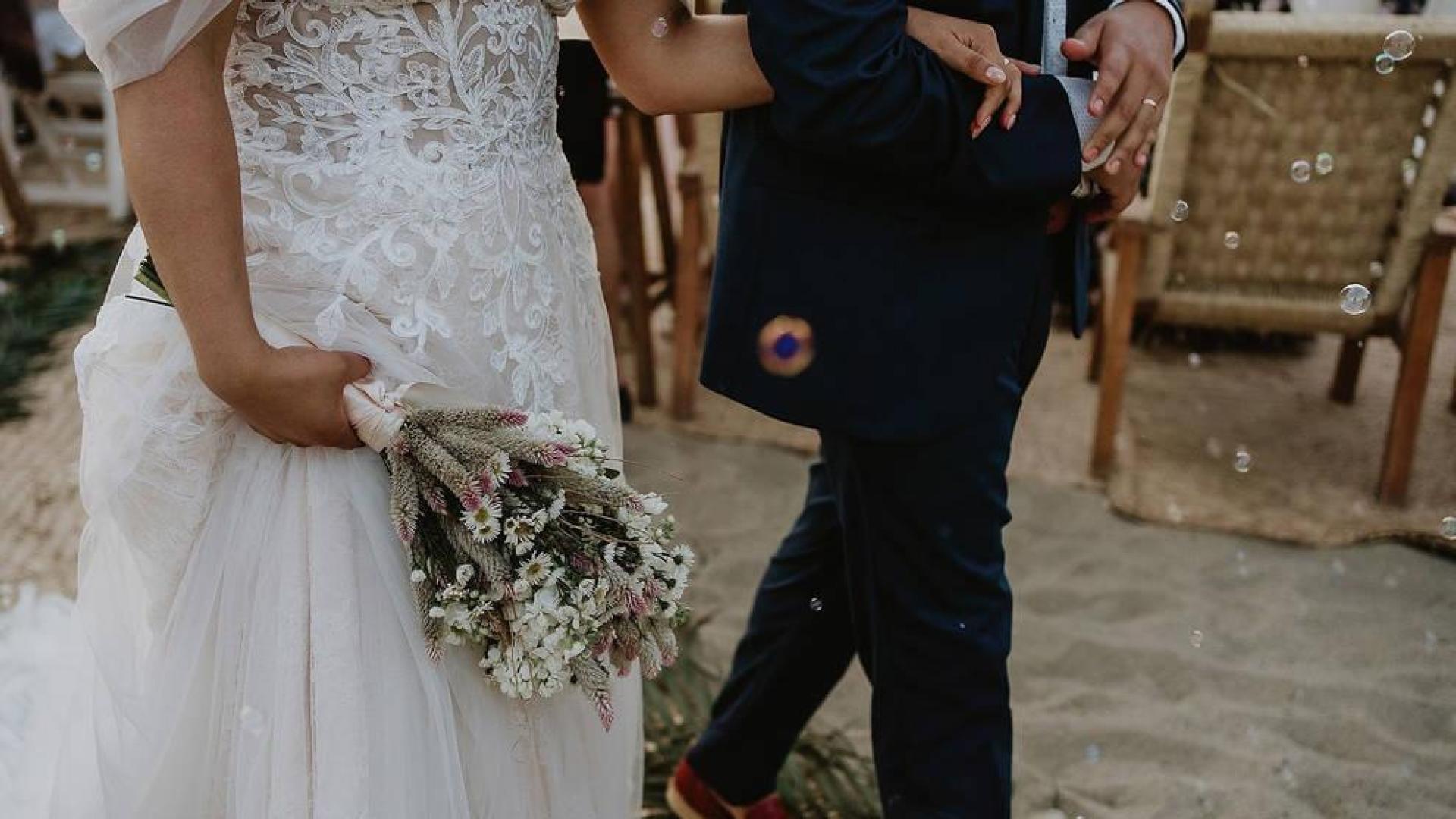 Salud y el Arzobispado recomiendan posponer celebraciones como bodas, comuniones o confirmaciones