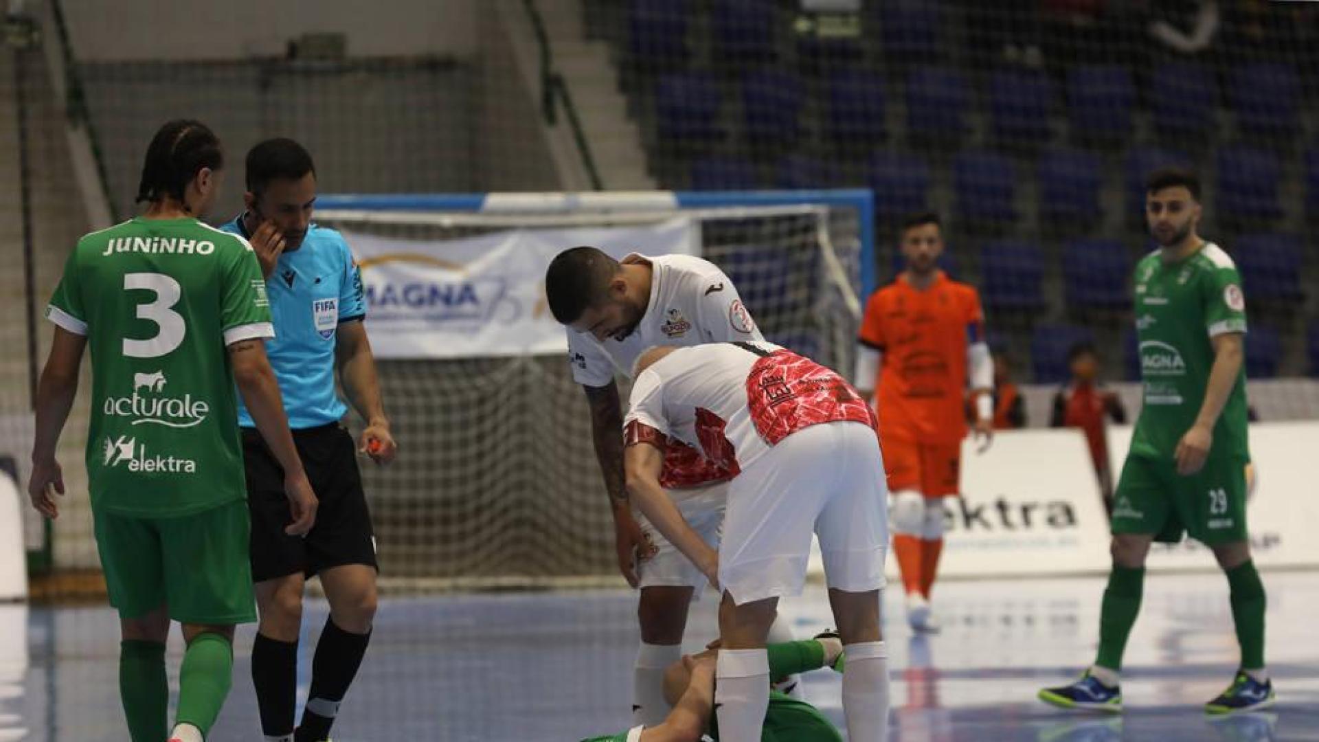 Grave lesión de Fabinho, que le mantendrá varios meses alejado de las pistas