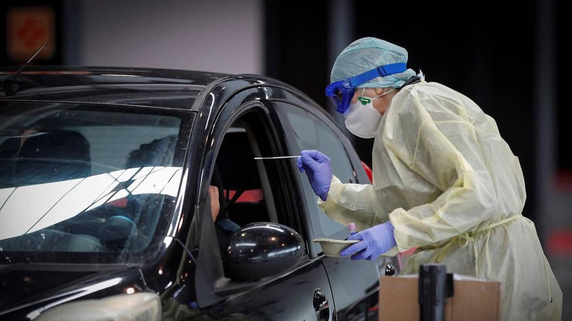 Las enfermeras navarras intentan tener una actitud positiva pese a la dura situación