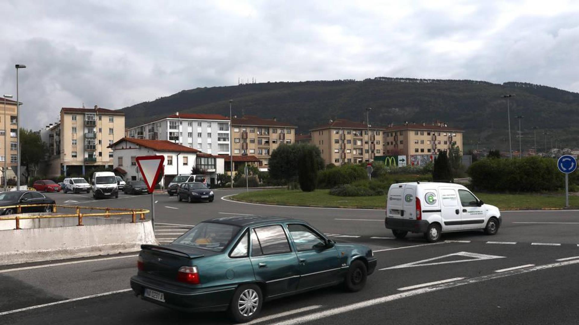 Sin fecha en Berriozar para la reforma de la rotonda del Decathlon