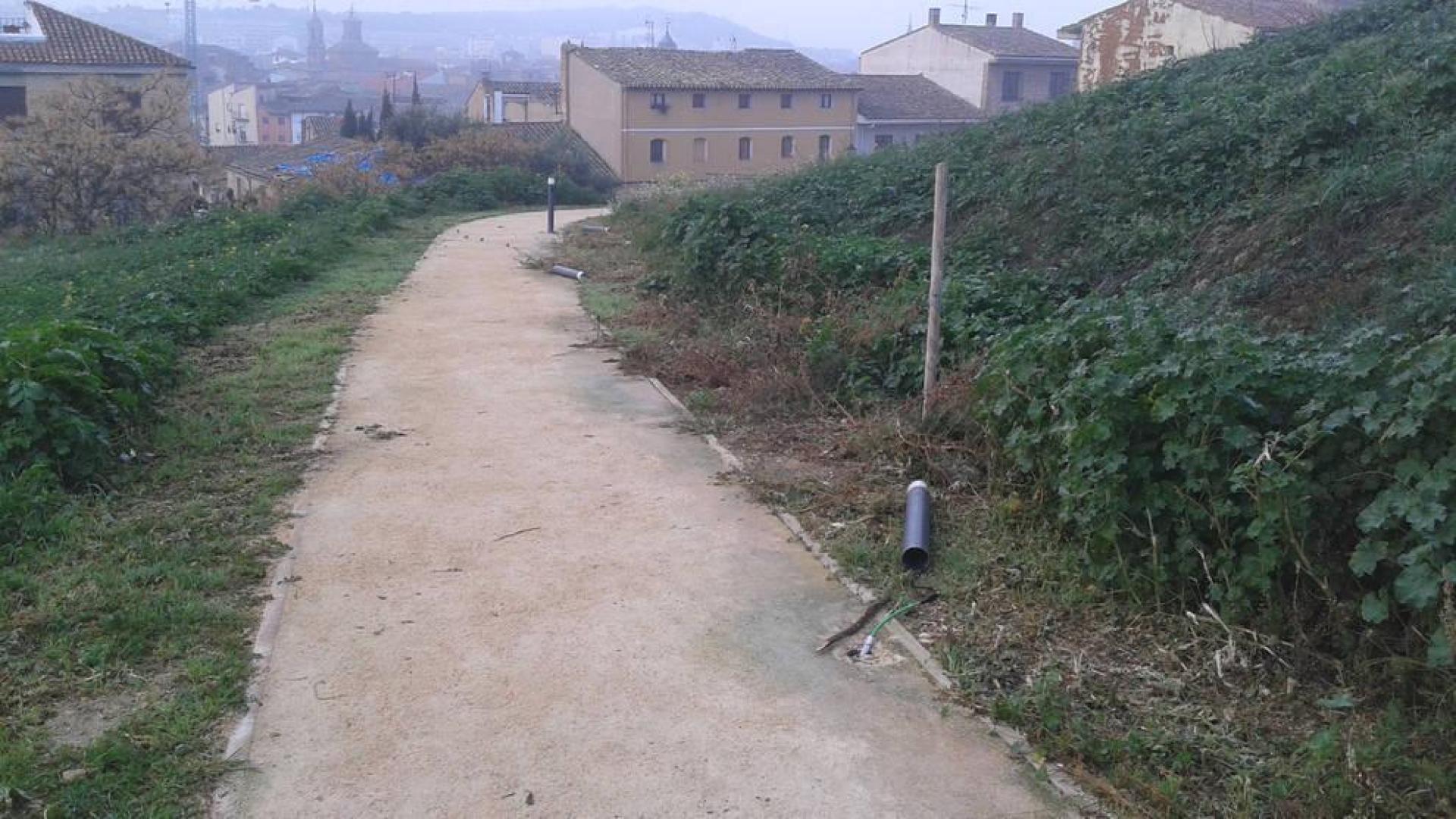 Destrozan otras 29 luminarias del cerro de Santa Bárbara de Tudela
