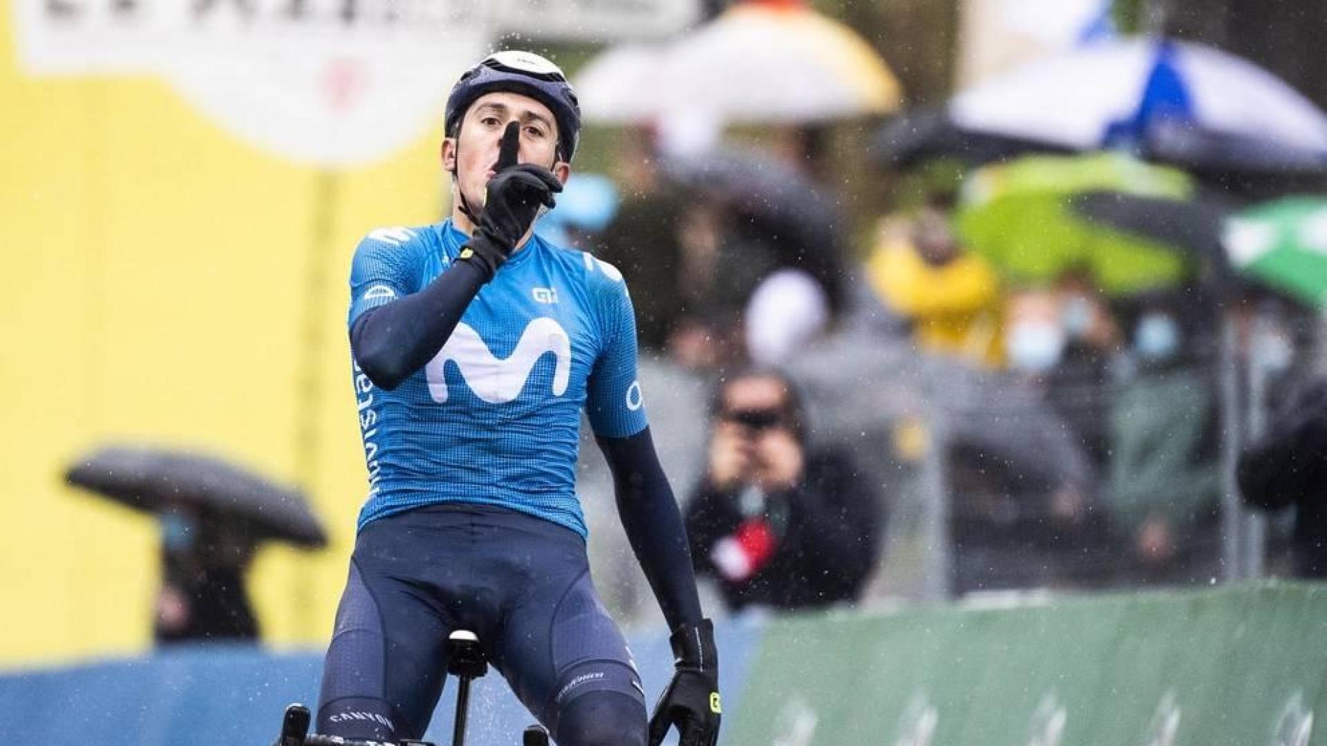 Marc Soler se da un baño de gloria con triunfo de etapa y liderato