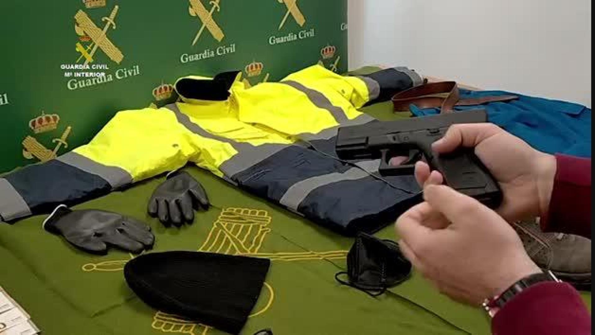 Vídeo: La Guardia Civil ha detenido a dos hombres que habían atracado dos bancos en Navarra y uno en Zaragoza