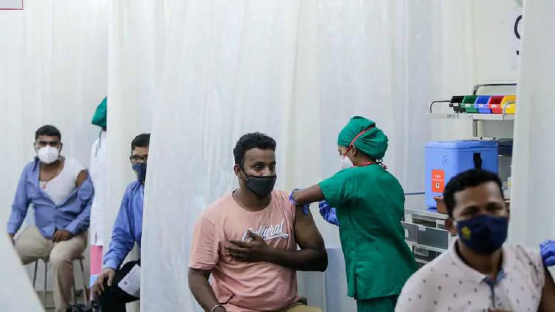 Vacunación en La India.