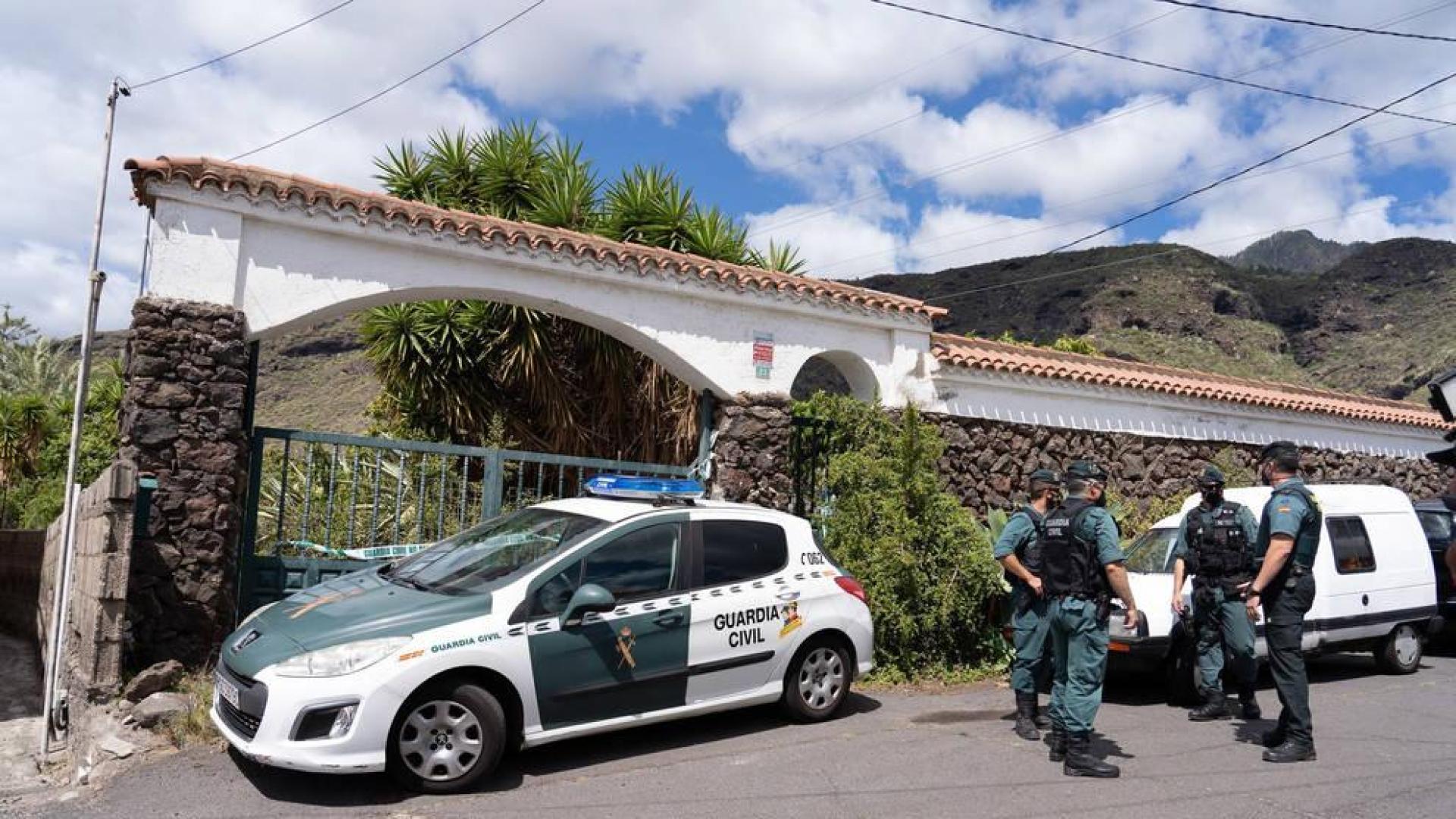 El padre de las niñas desaparecidas pudo haber desactivado el GPS de su barco