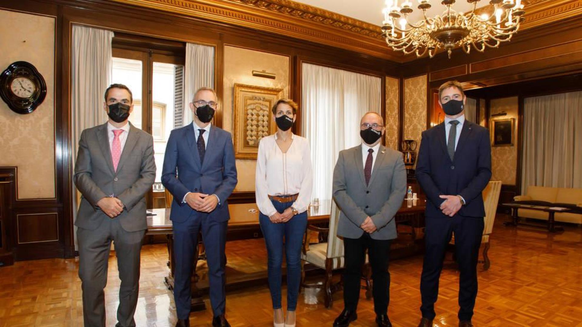 Telefónica muestra su compromiso con la extensión del 5G en Navarra