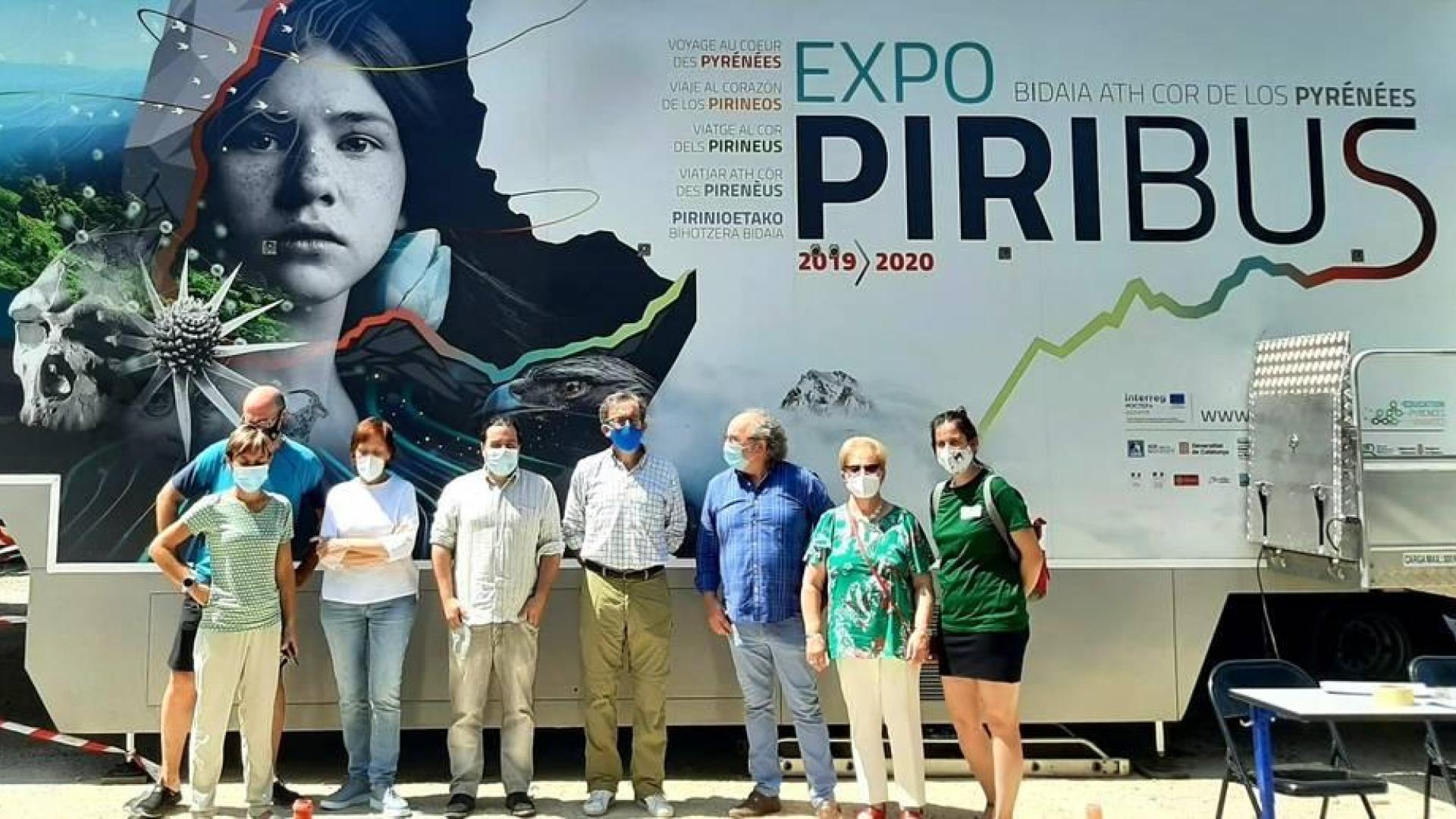 La exposición itinerante sobre el Pirineo 'Piribus' está instalada en el Señorío de Bertiz