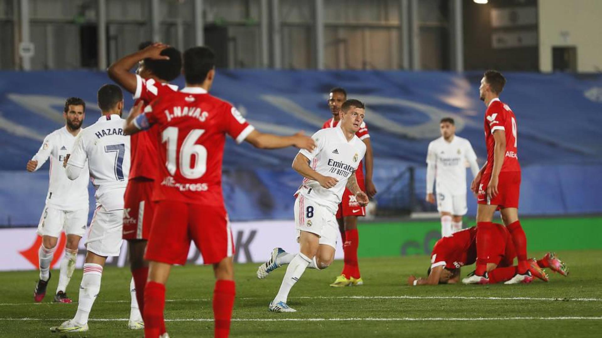 El Real Madrid rescata un punto en el descuento