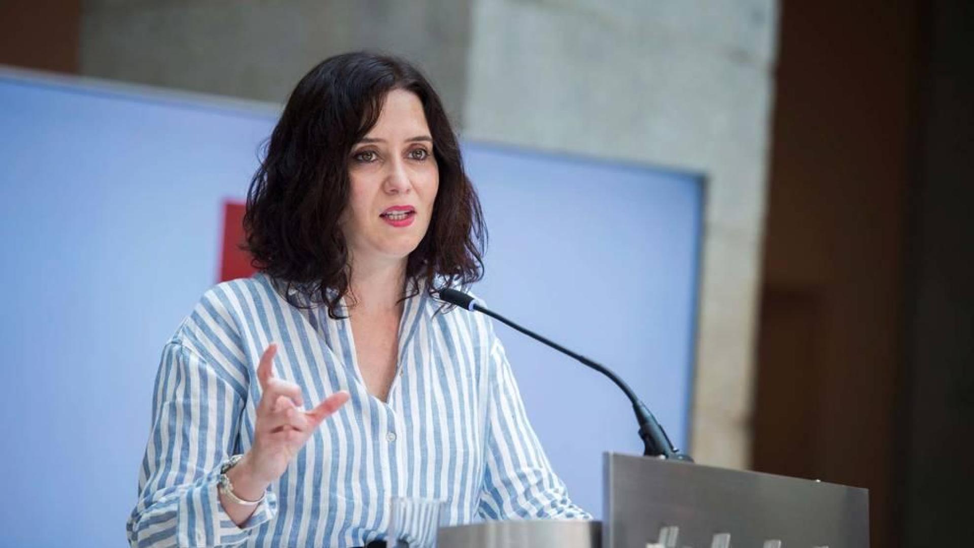 Madrid pondrá segundas dosis de AstraZeneca si Sanidad no decide al respecto