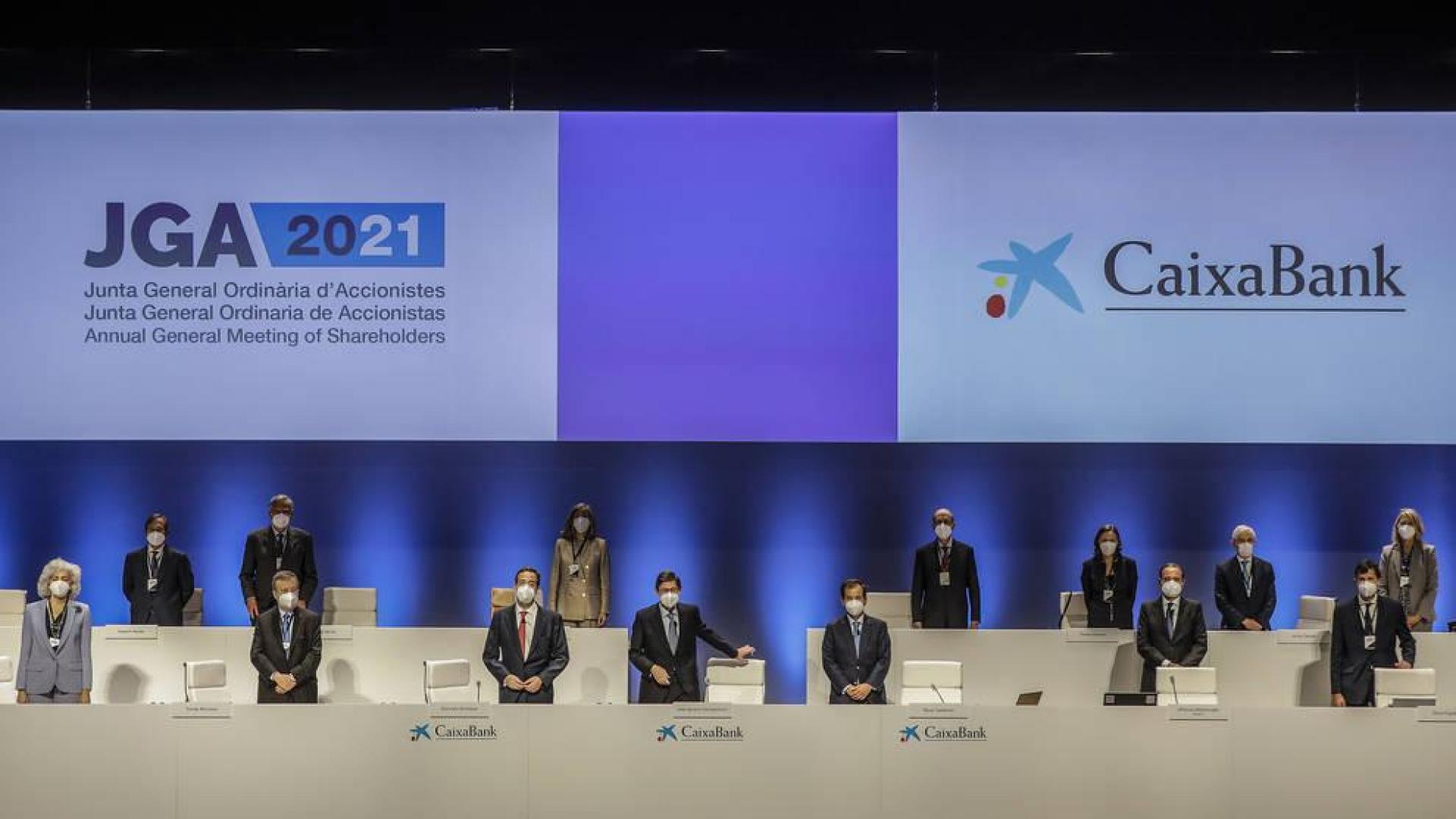 El gobierno vota en contra de la nueva política de retribuciones de CaixaBank