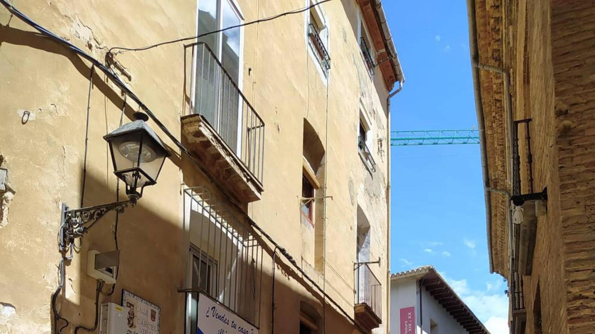 Sanciondo tras simular que iba a saltar al Ebro desde un puente en Tudela
