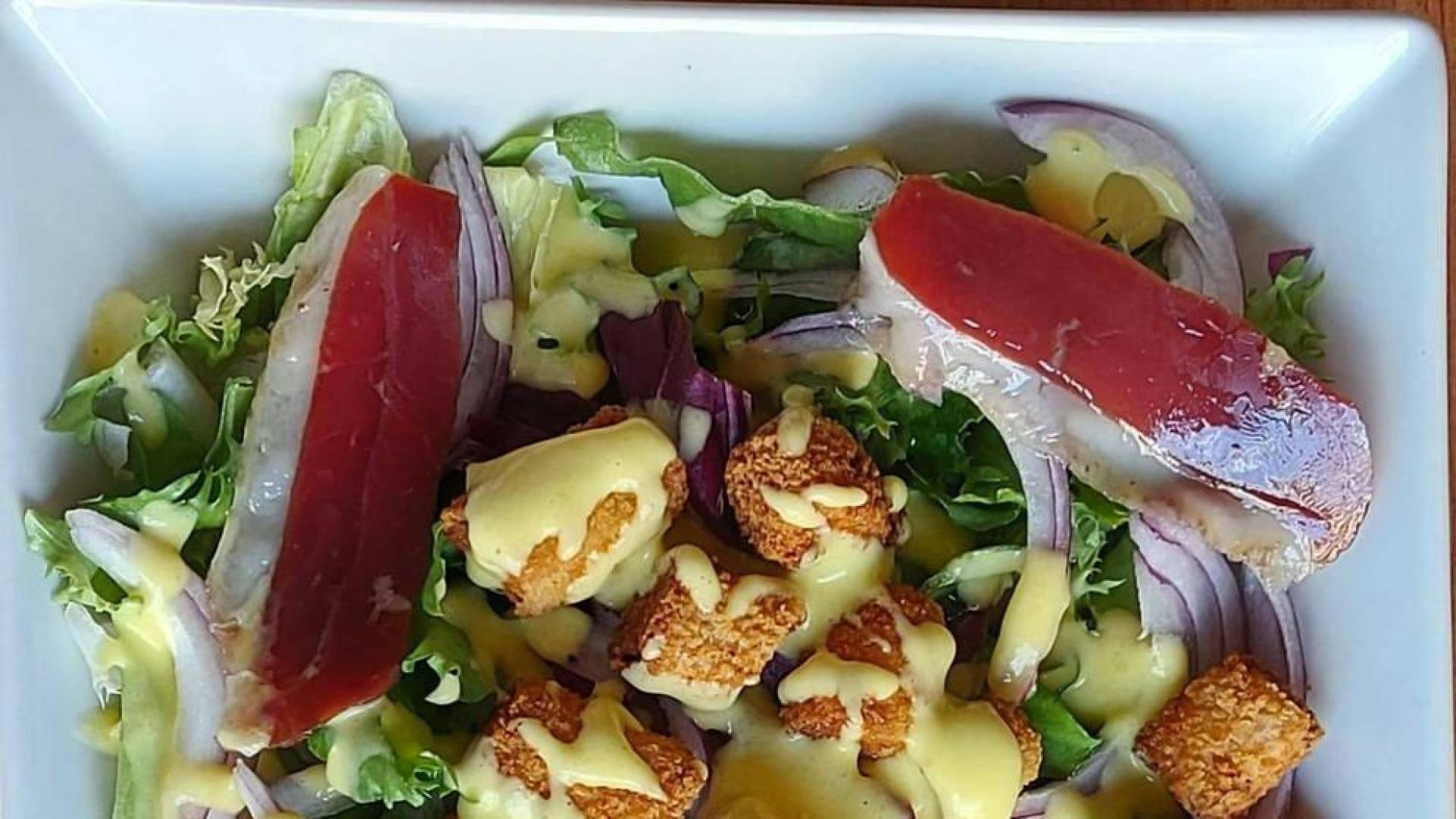 Ensalada de pato y vinagreta de mango