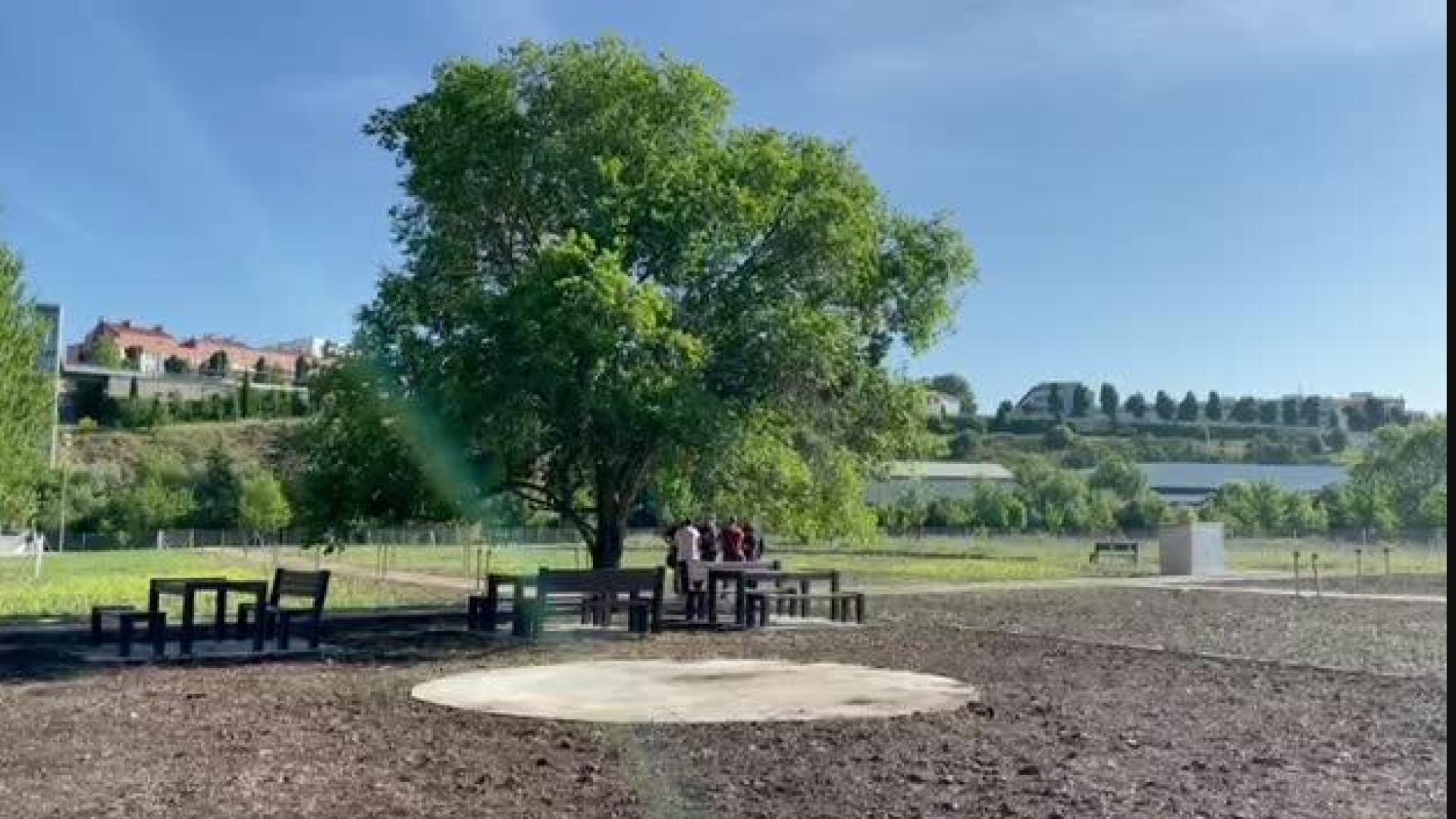 Visita a las huertas urbanas de Echavacoiz de la Gerencia y Comisión de Urbanismo