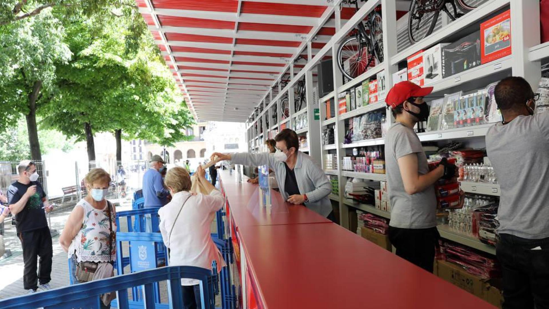La tómbola de Cáritas habilita un circuito solo para recoger premios