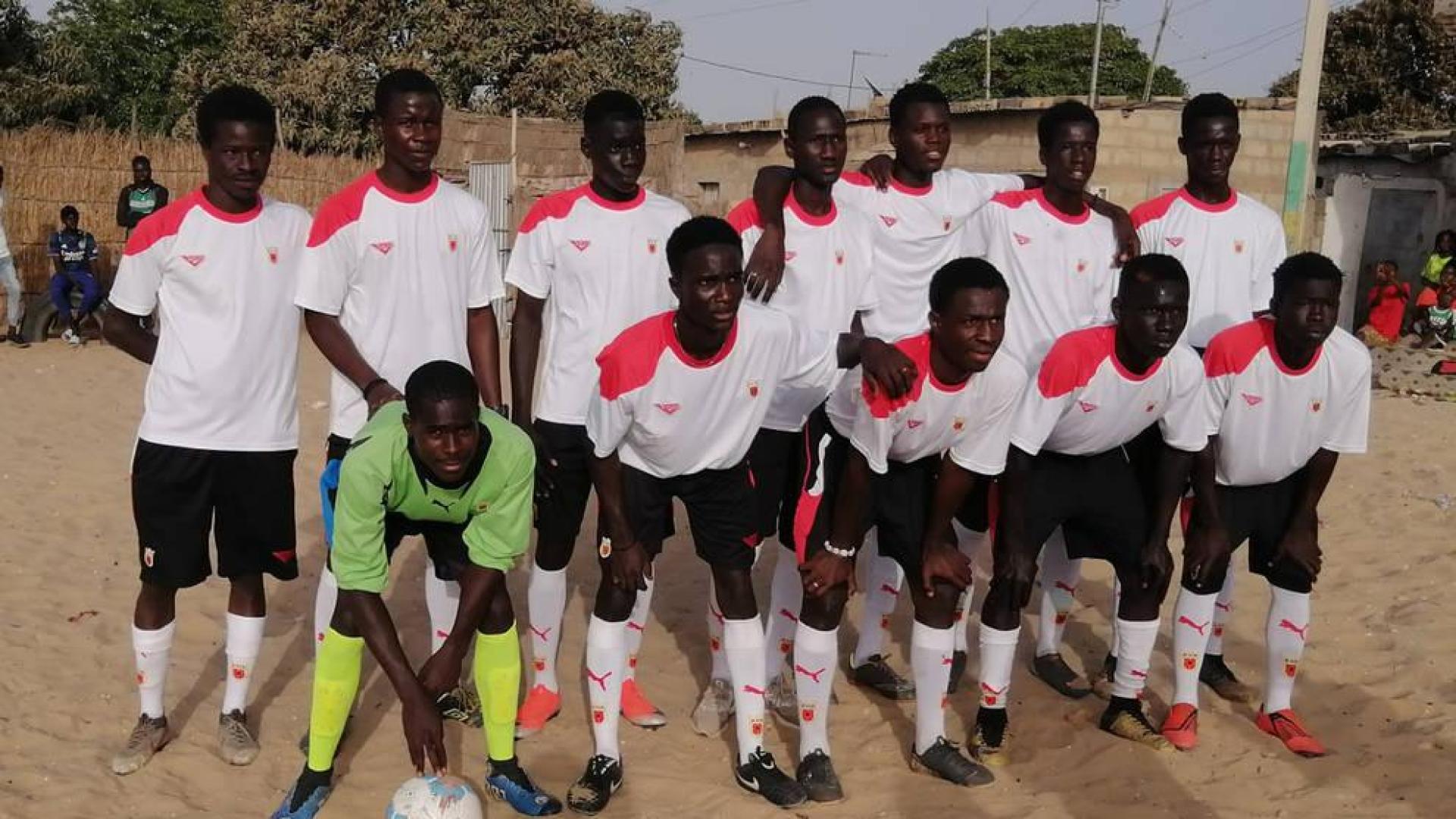 Senegal recibe dos envíos más de material deportivo desde Navarra