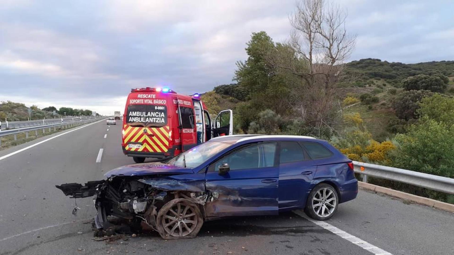 Estado en el que ha quedado el coche tras el accidente.