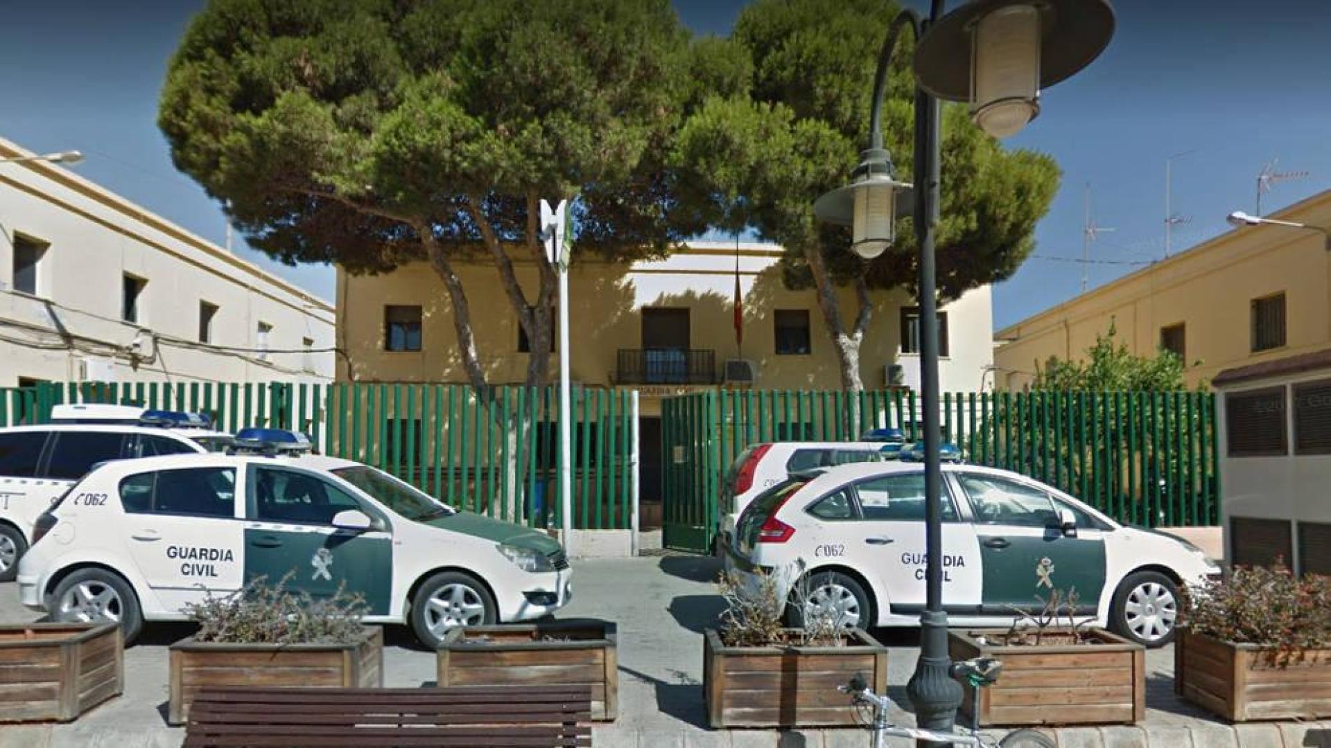 Cuartel de la Guardia Civil en Roquetas de Mar.