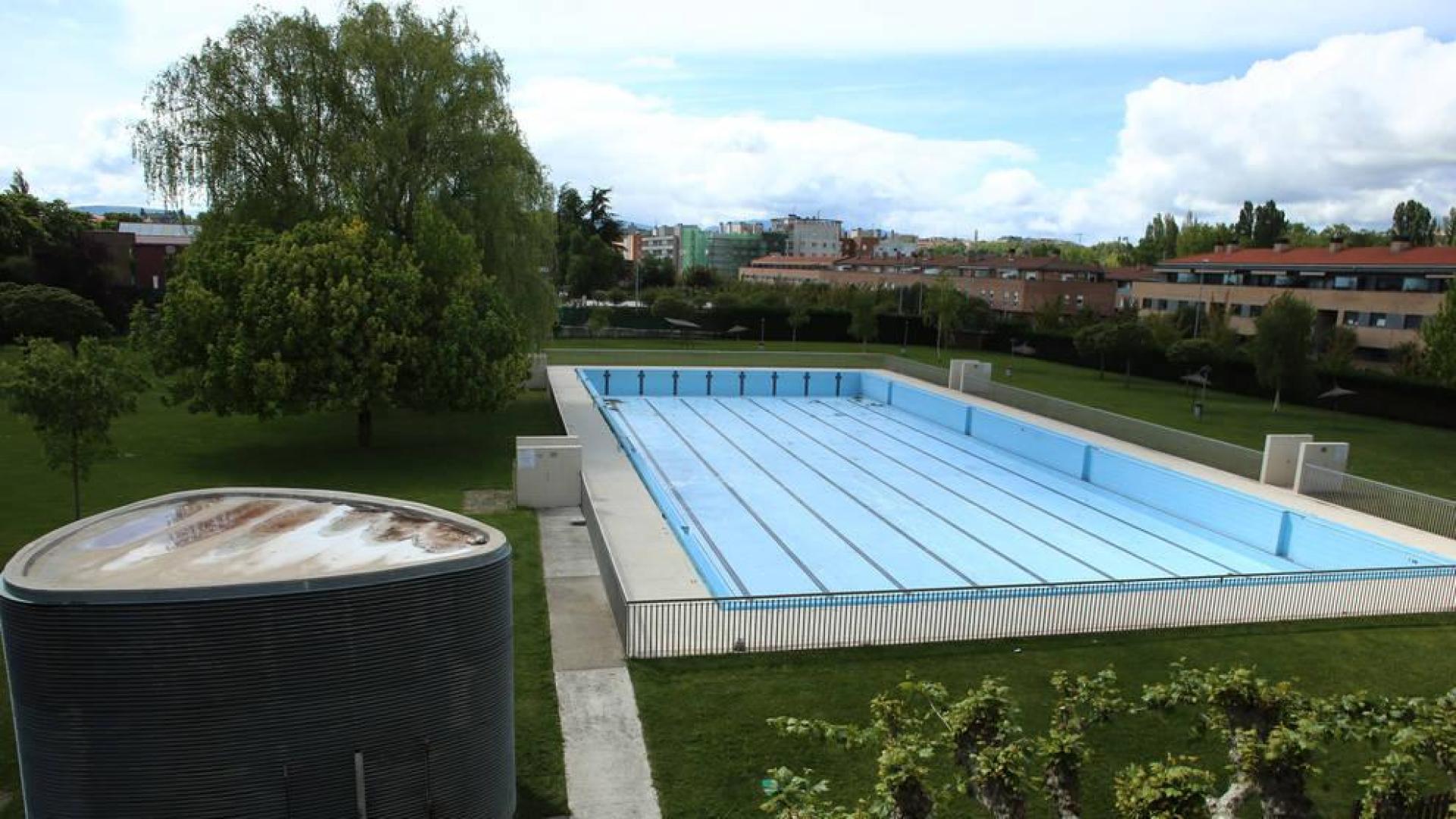 Las instalaciones actuales de la UDC Txantrea rodeadas de la zona residencial de Alemanes.