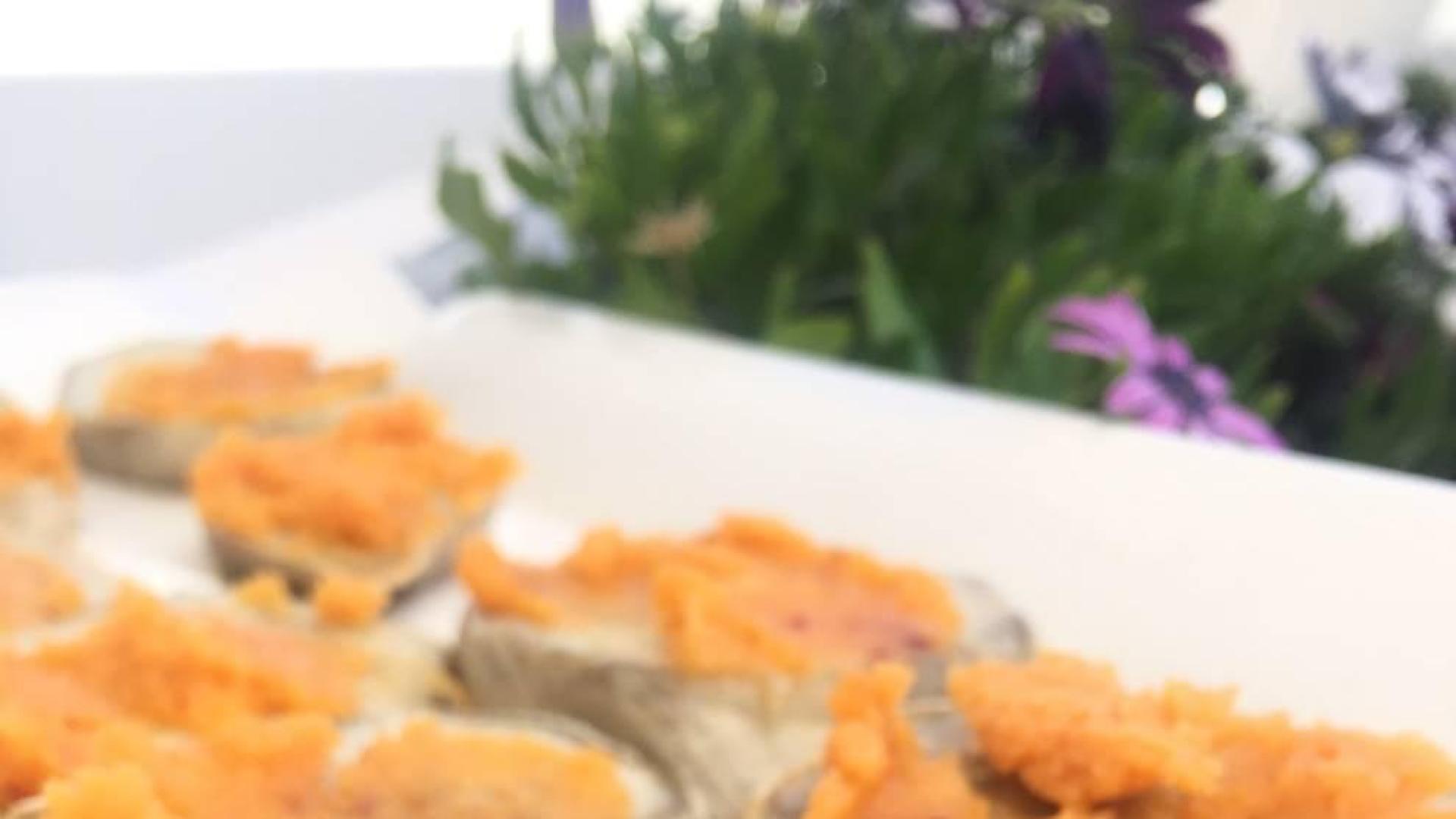 Batata asada con almogrote