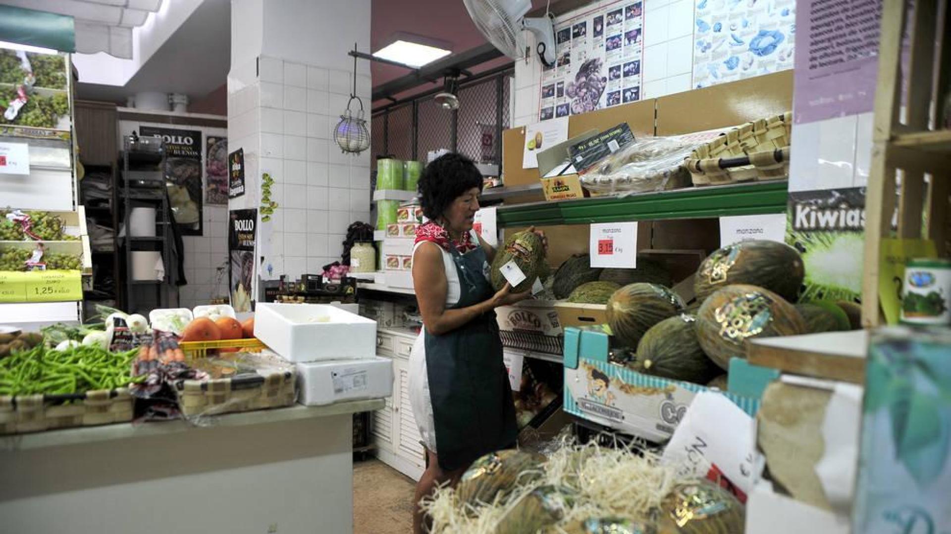 Los puestos de alimentación están en la primera planta.