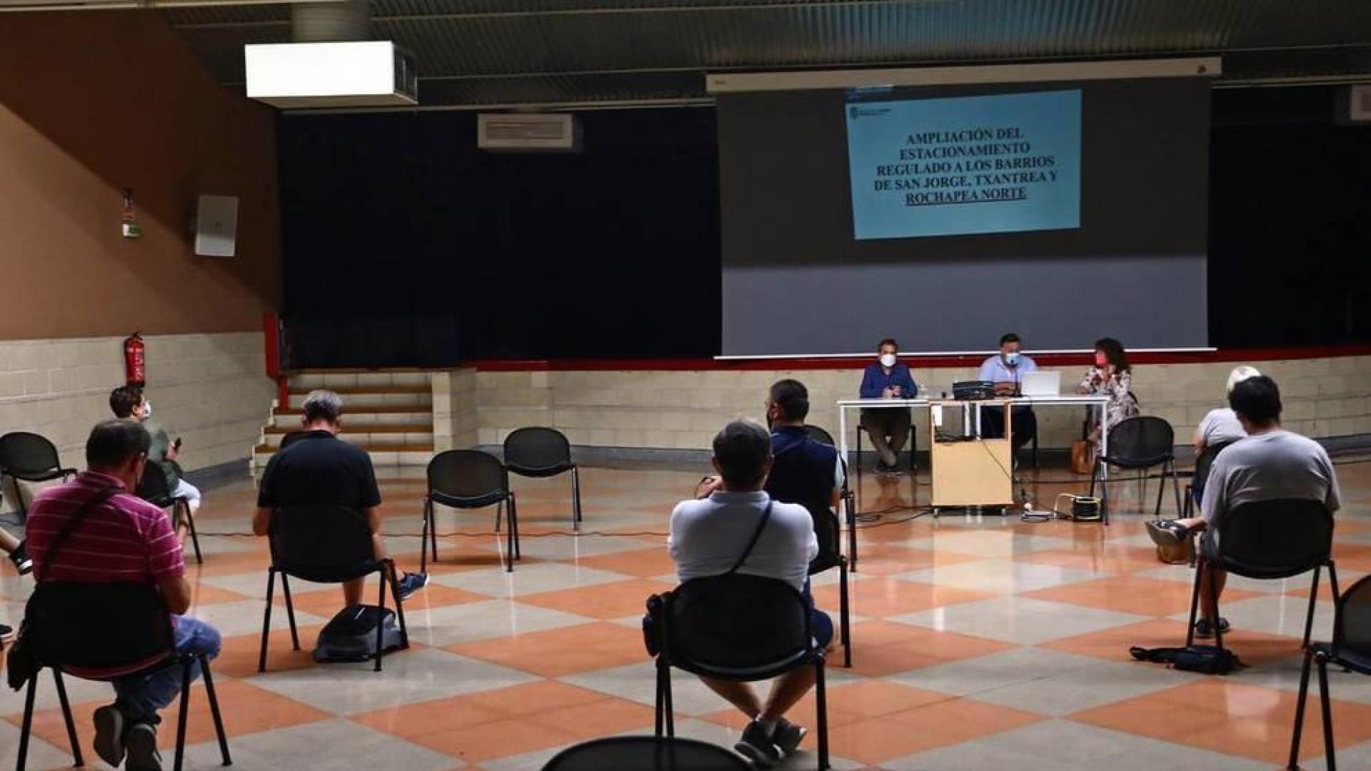 La O.R.A quitará 900 coches de los aparcamientos de Rochapea norte