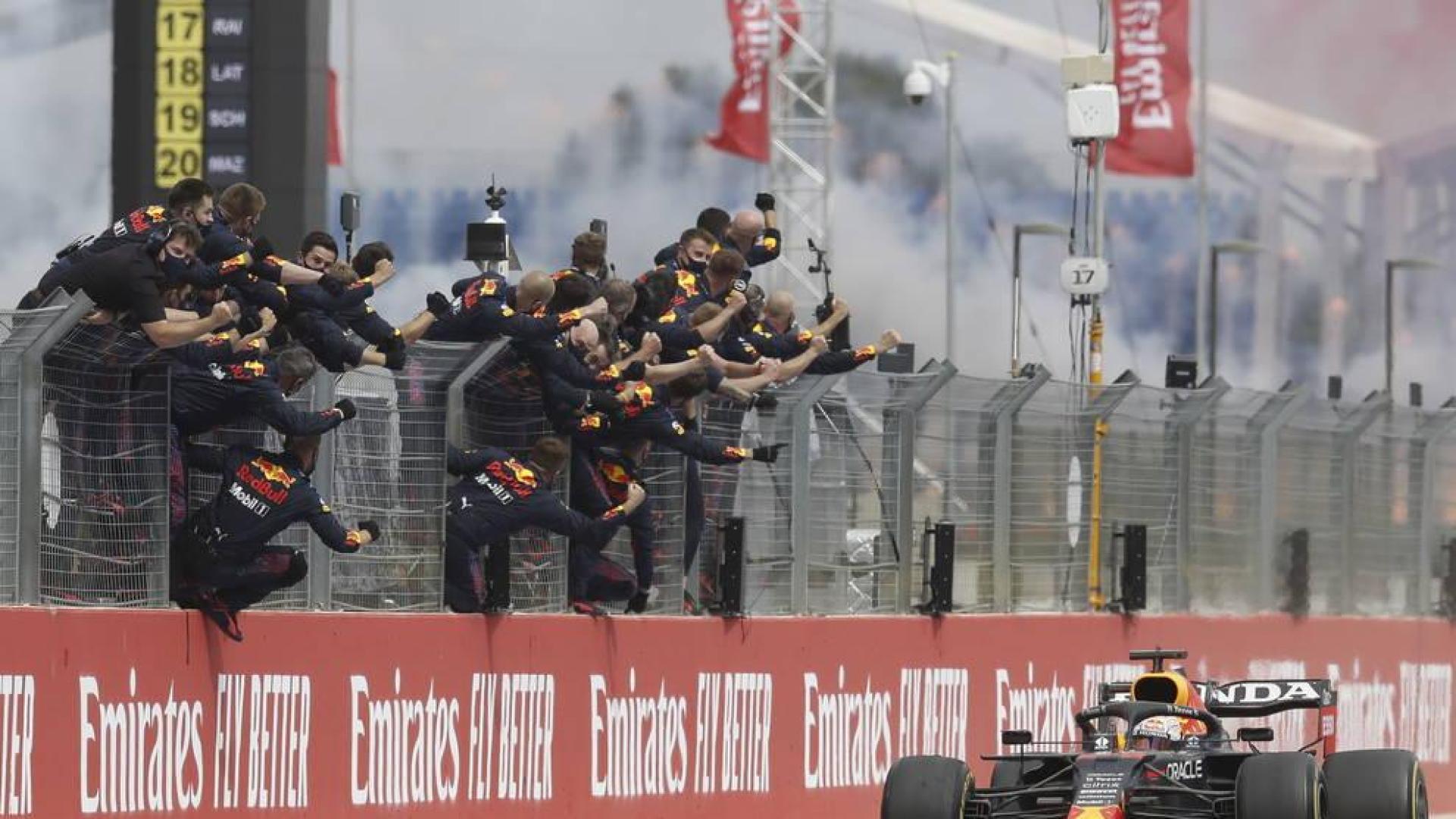 Verstappen, más líder; 'Checo' repite podio y Alonso fue octavo