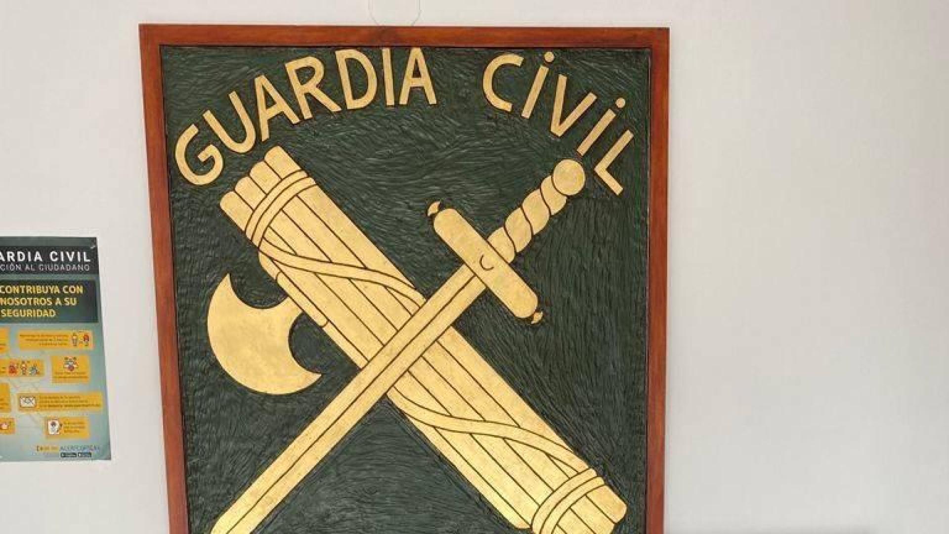 Dos investigados por robar una motobomba de una finca de la Ribera