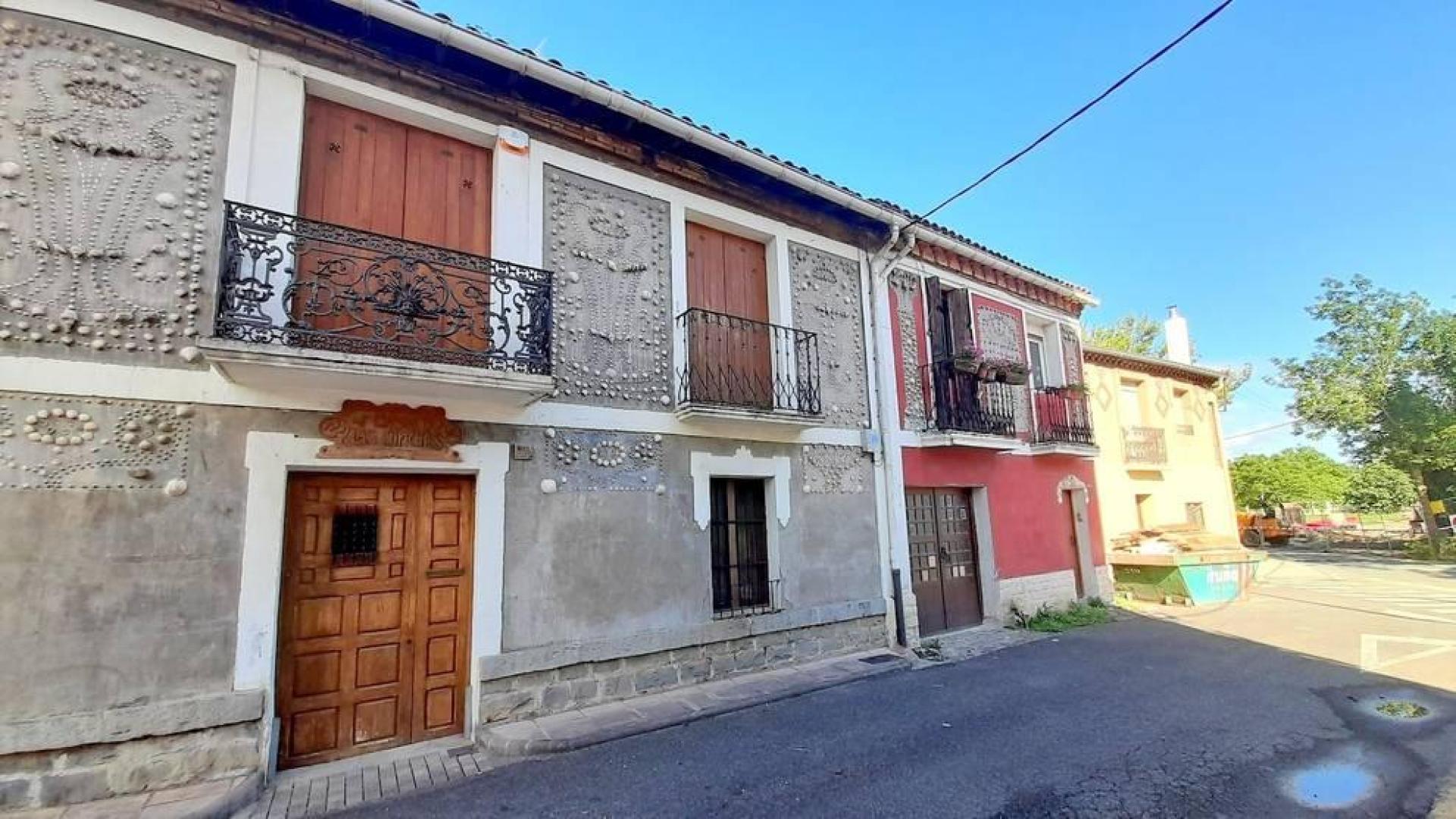 Acuerdo para estudiar la posible adquisición de la "Casa de las Conchas"