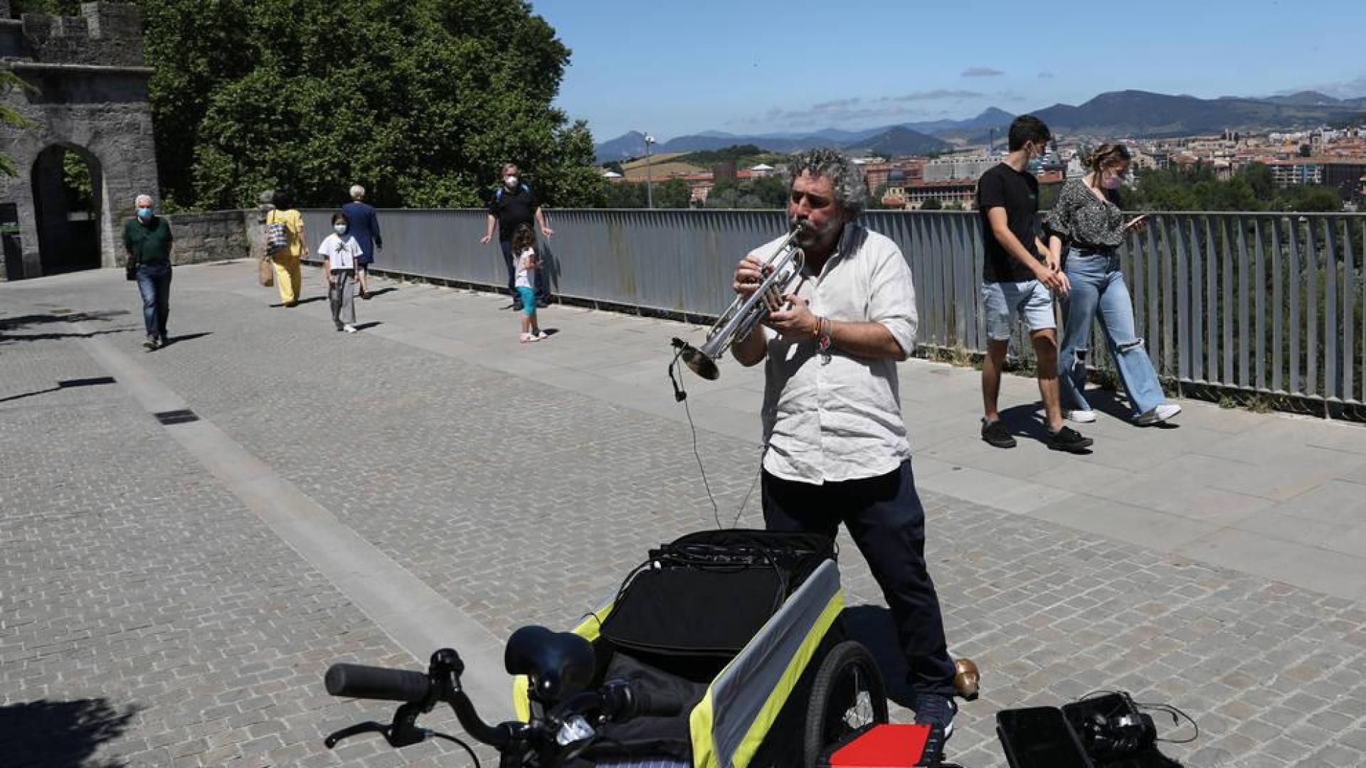 La terapia del hombre orquesta