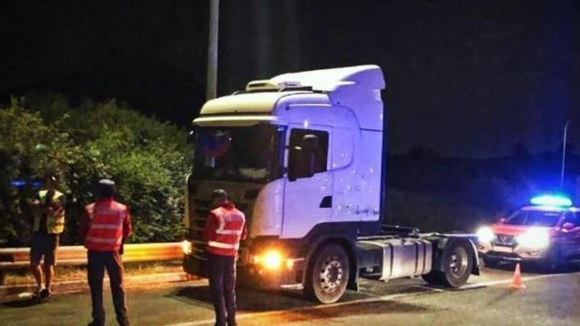 Detenida en la Autovía del Camino por circular ebria en dirección contraria