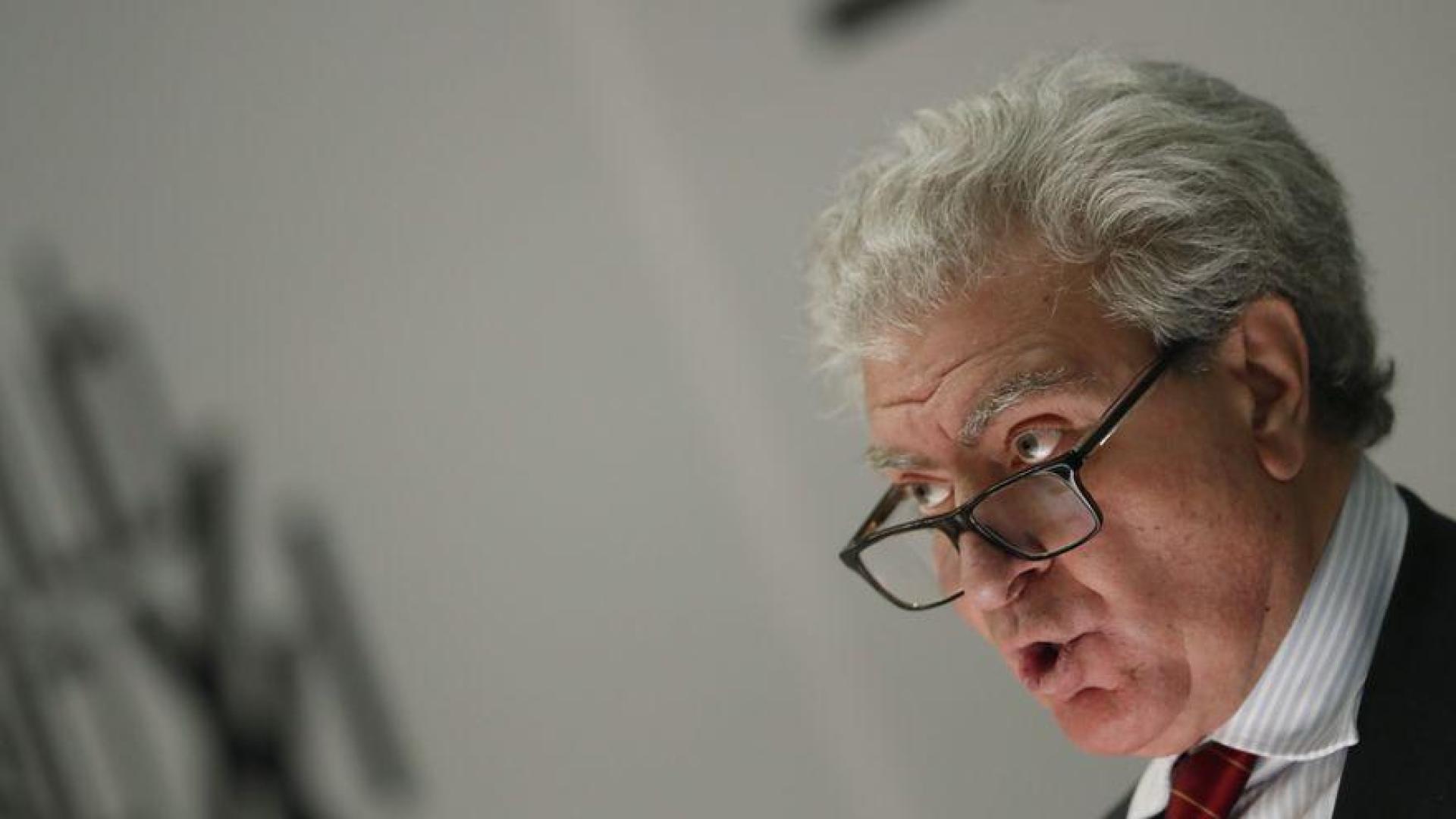 El escritor y exministro de Cultura César Antonio Molina