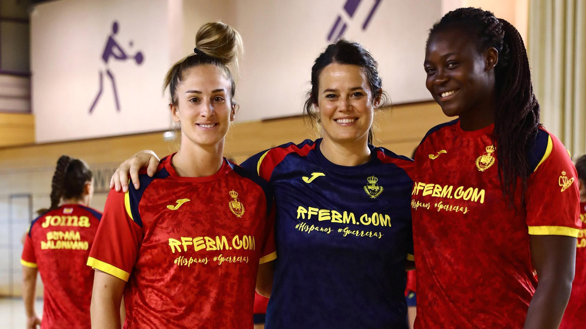 Nerea Pena, Eli Arrechea y Lysa Tchaptchet, en Andorra