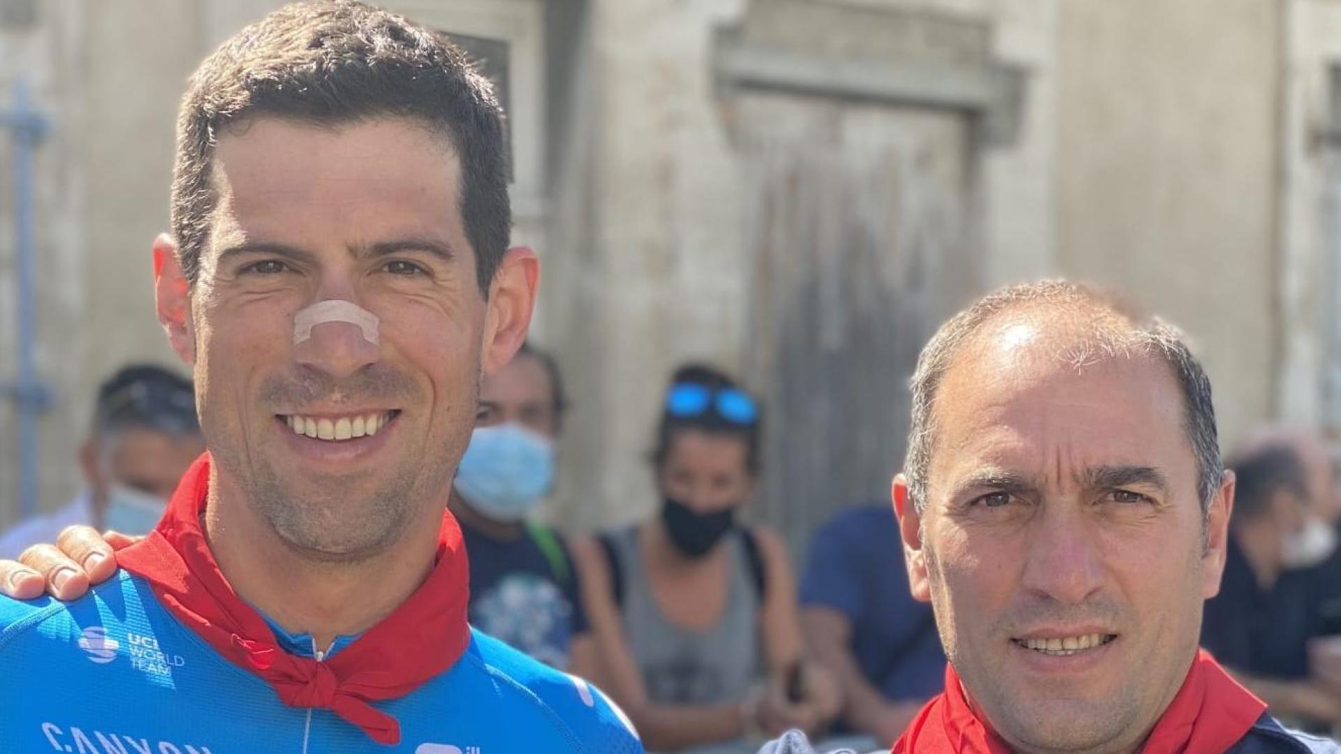José Luis Arrieta, director deportivo, e Imanol Erviti, uno de los corredores del ocho navarro