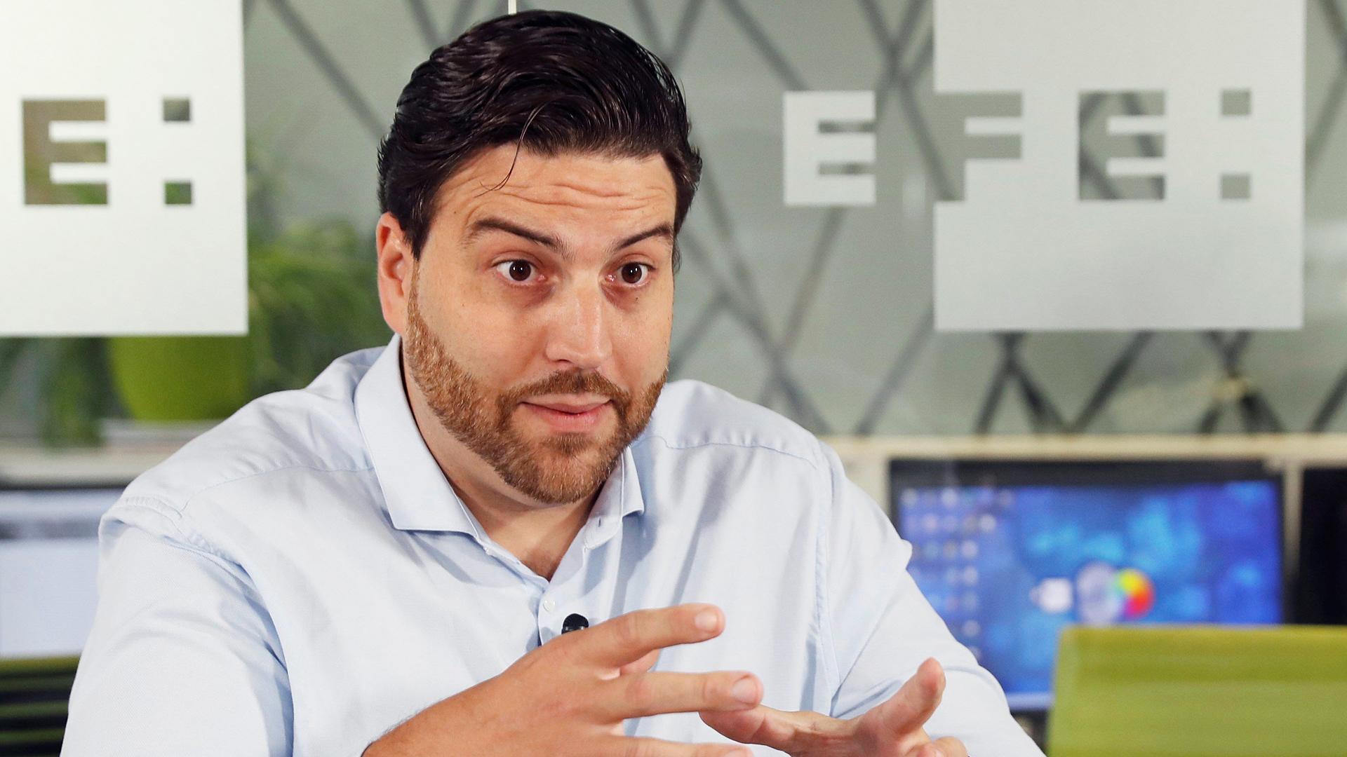 Imagen de noviembre de 2019 del chef onubense Xanty Elías durante una entrevista con EFE