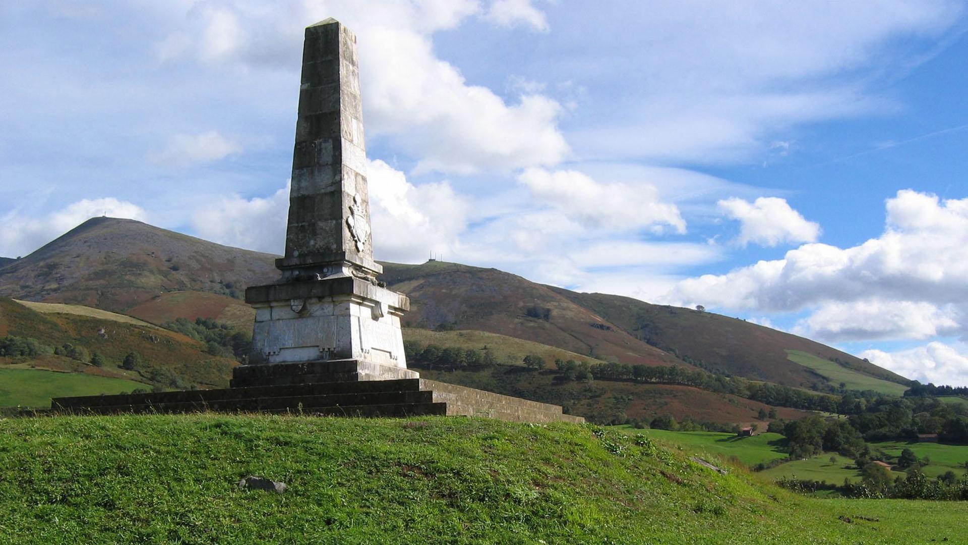 El monolito de Amaiur