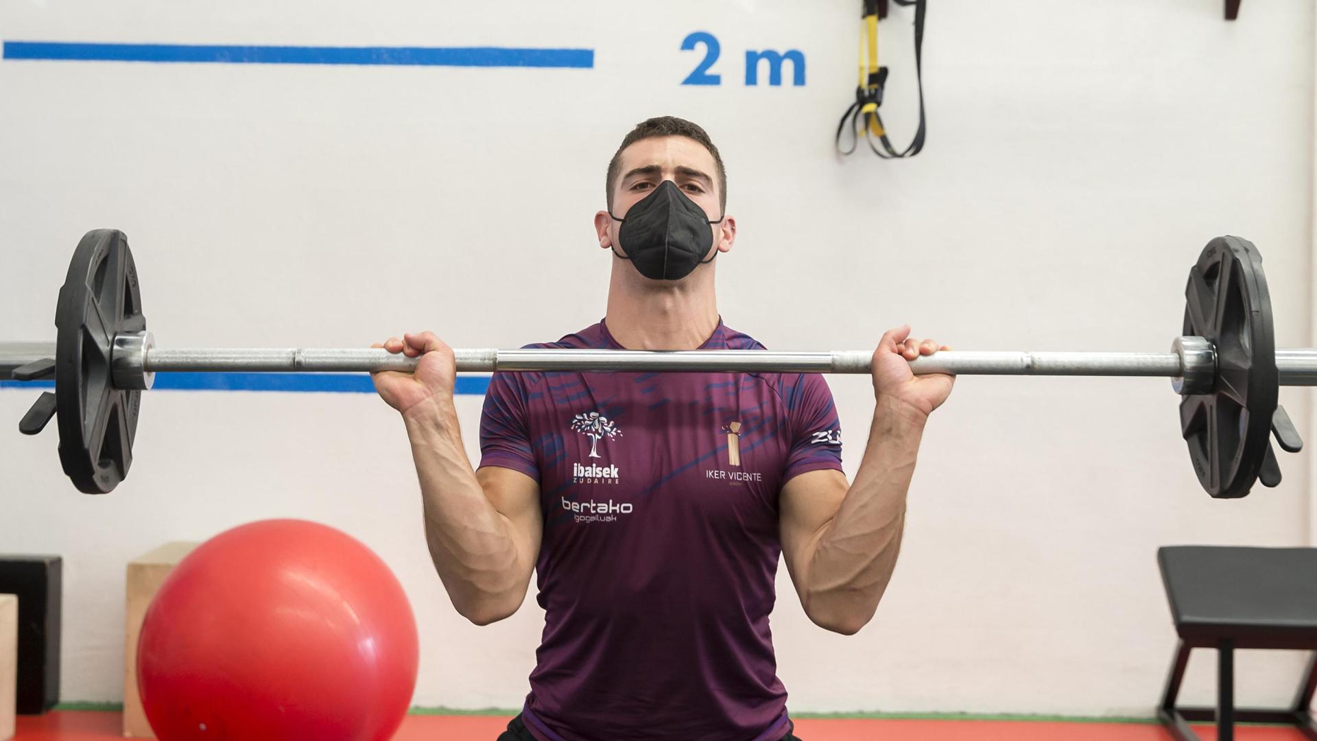 TRABAJO CONTINUO EN TDN. A pesar de no haber competiciones, Iker Vicente ha seguido trabajando en TDN el aspecto físico y ha ganado en fuerza