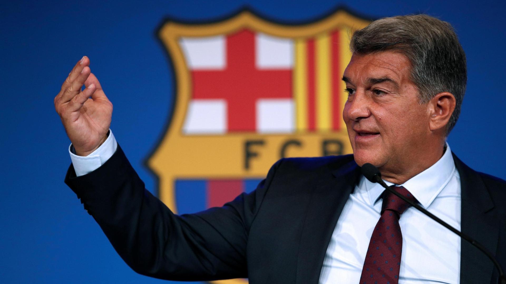 Laporta da explicaciones sobre la salida de Messi del Barcelona