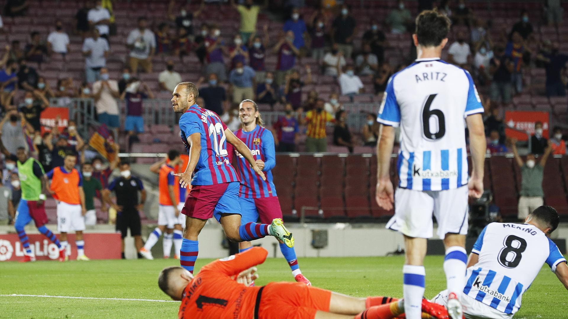Merino, Elustondo y Remiro no pueden frenar a Martin Braithwaite en uno de los goles del danés