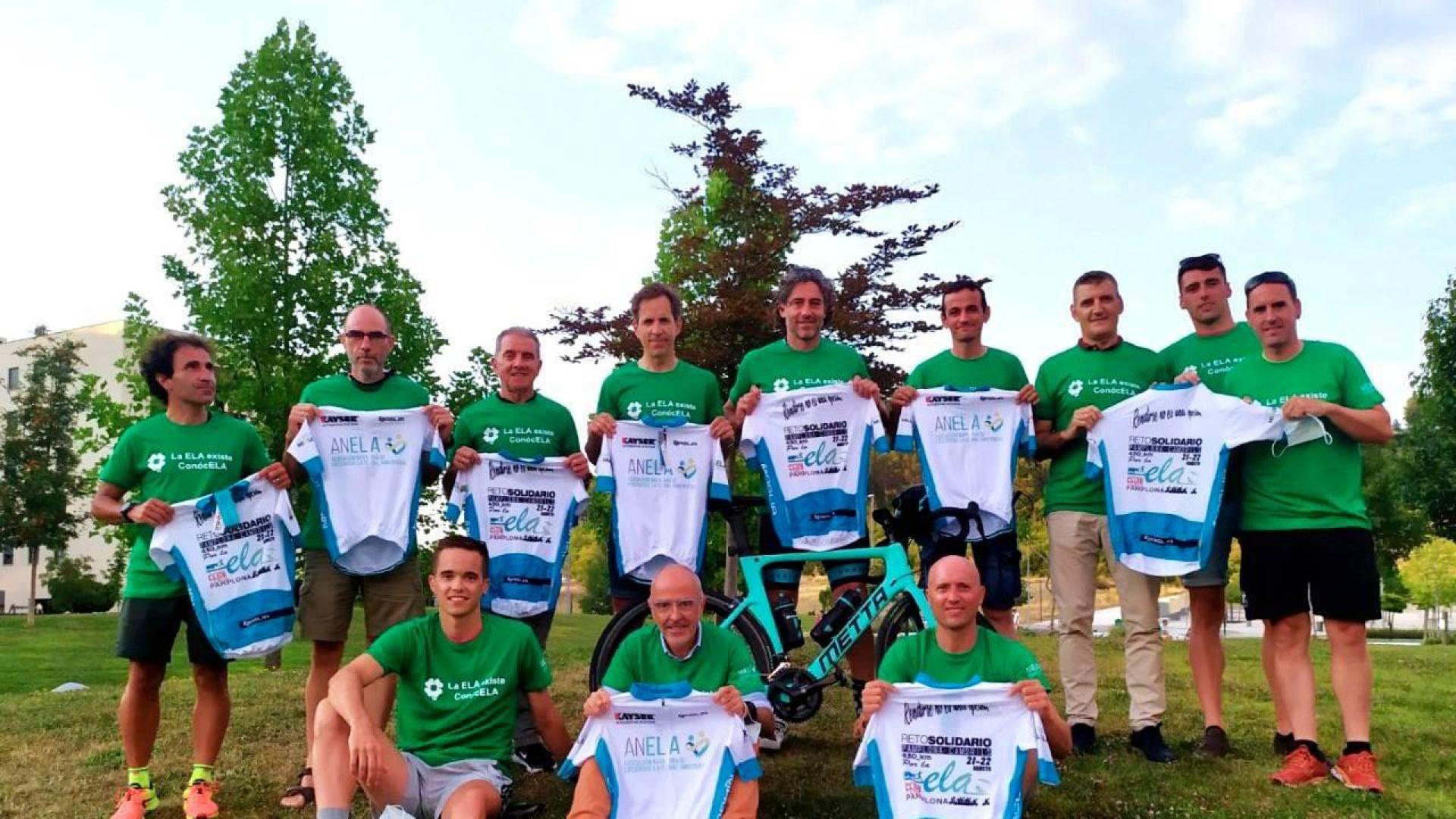 El grupo de cicloturistas del Club de Tenis que recorrerá 430 km para recaudar fondos para la asociación ANELA